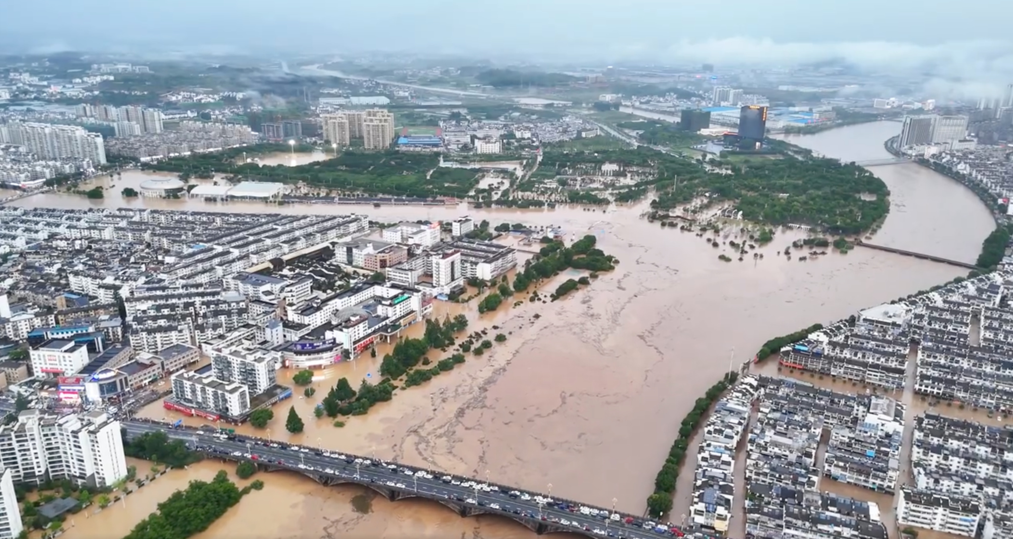 More than 10,000 people have had to flee their homes in She county, Guangdong province. Photo: Weibo/中国天气