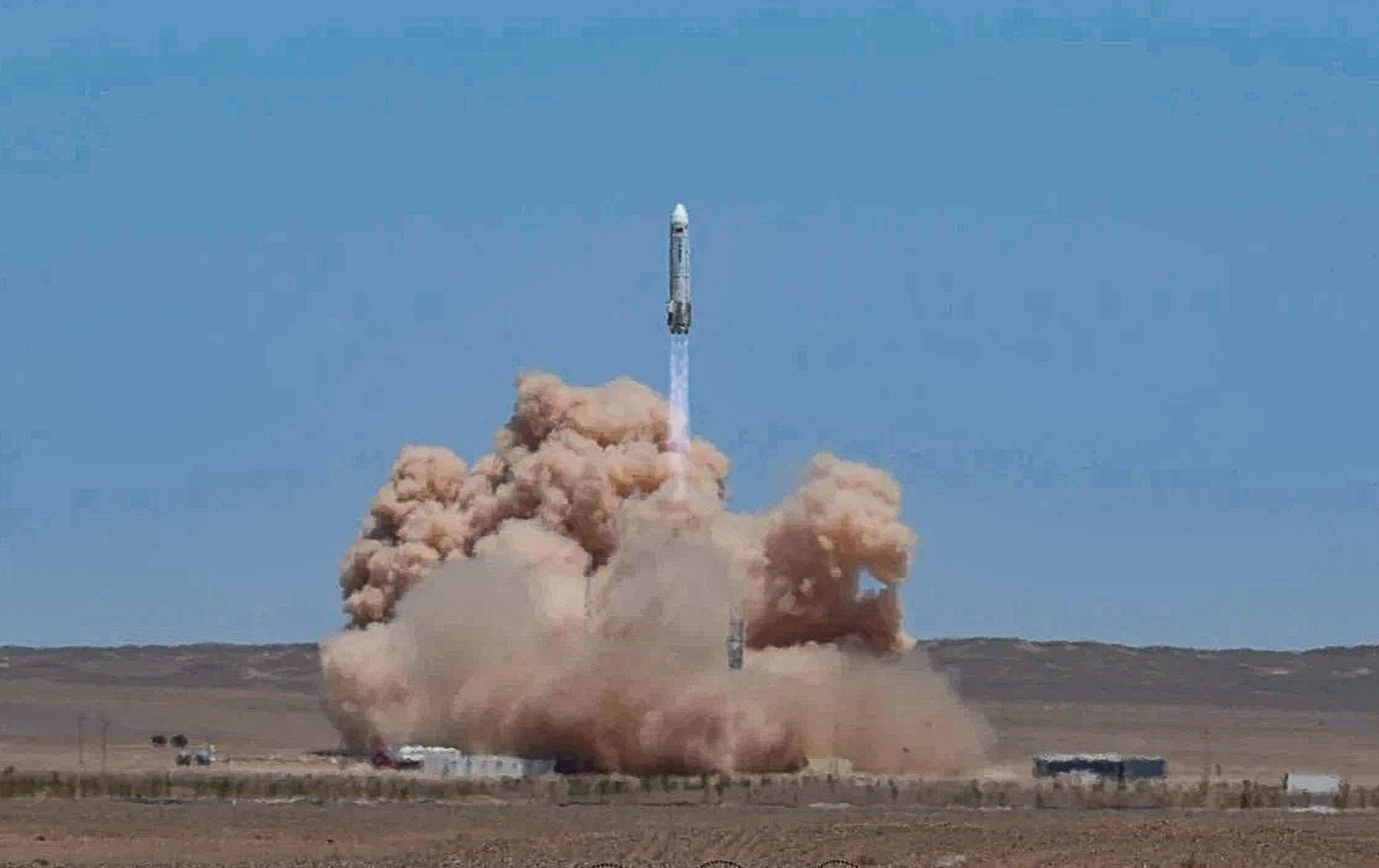 The reusable rocket, developed by the Shanghai Academy of Spaceflight Technology, lifts off from the Jiuquan Satellite Launch Centre in northwestern China’s Gobi Desert on Sunday. Photo: SAST