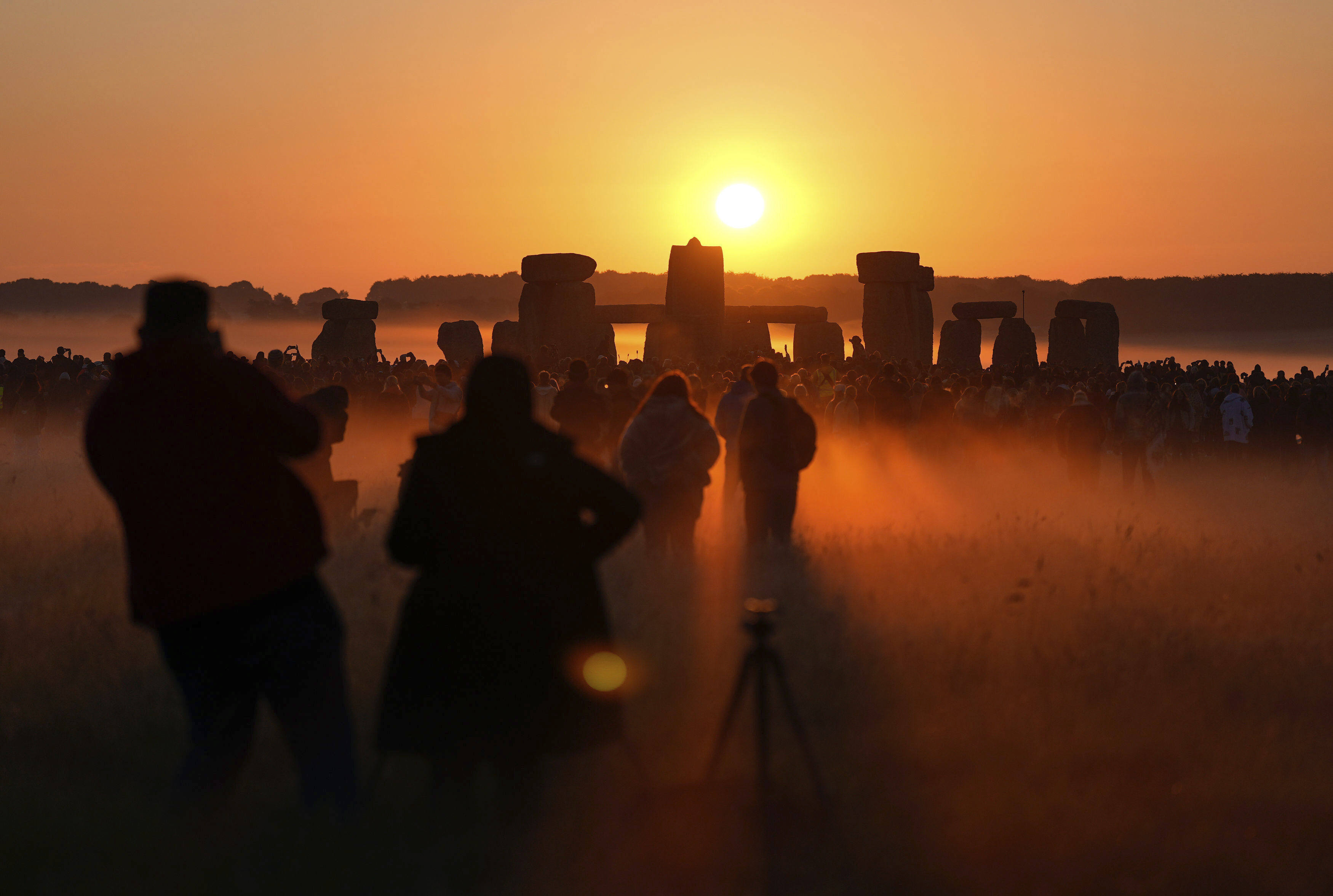 The sun rise on the summer solstice at Stonehenge in Wiltshire, England on June 21, 2024. A United Nations committee has recommended Stonehenge be added to Unesco’s list of World Heritage sites in danger. Photo: AP