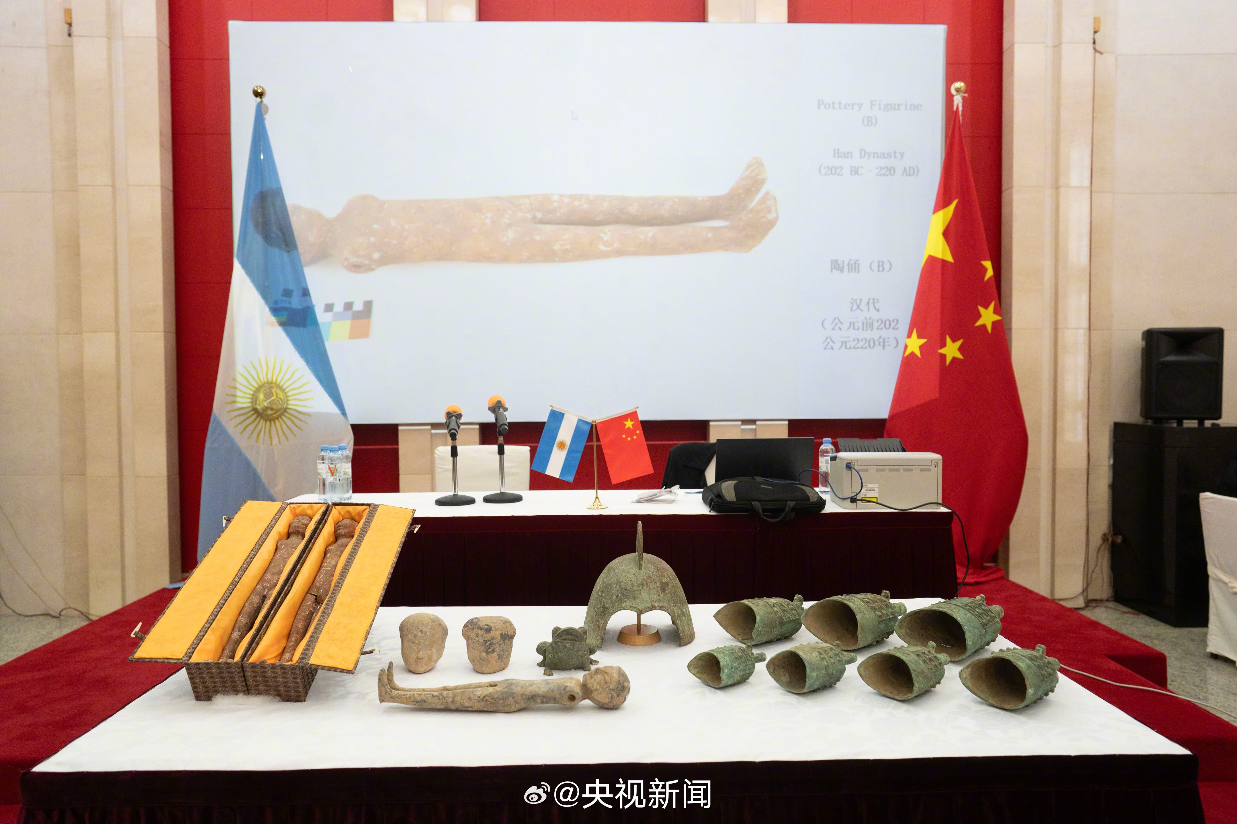 The return of the artefacts reflects the determination of China and Argentina to protect cultural heritage, Chinese ambassador to Argentina Wang Wei has said. Photo: Weibo/CCTV