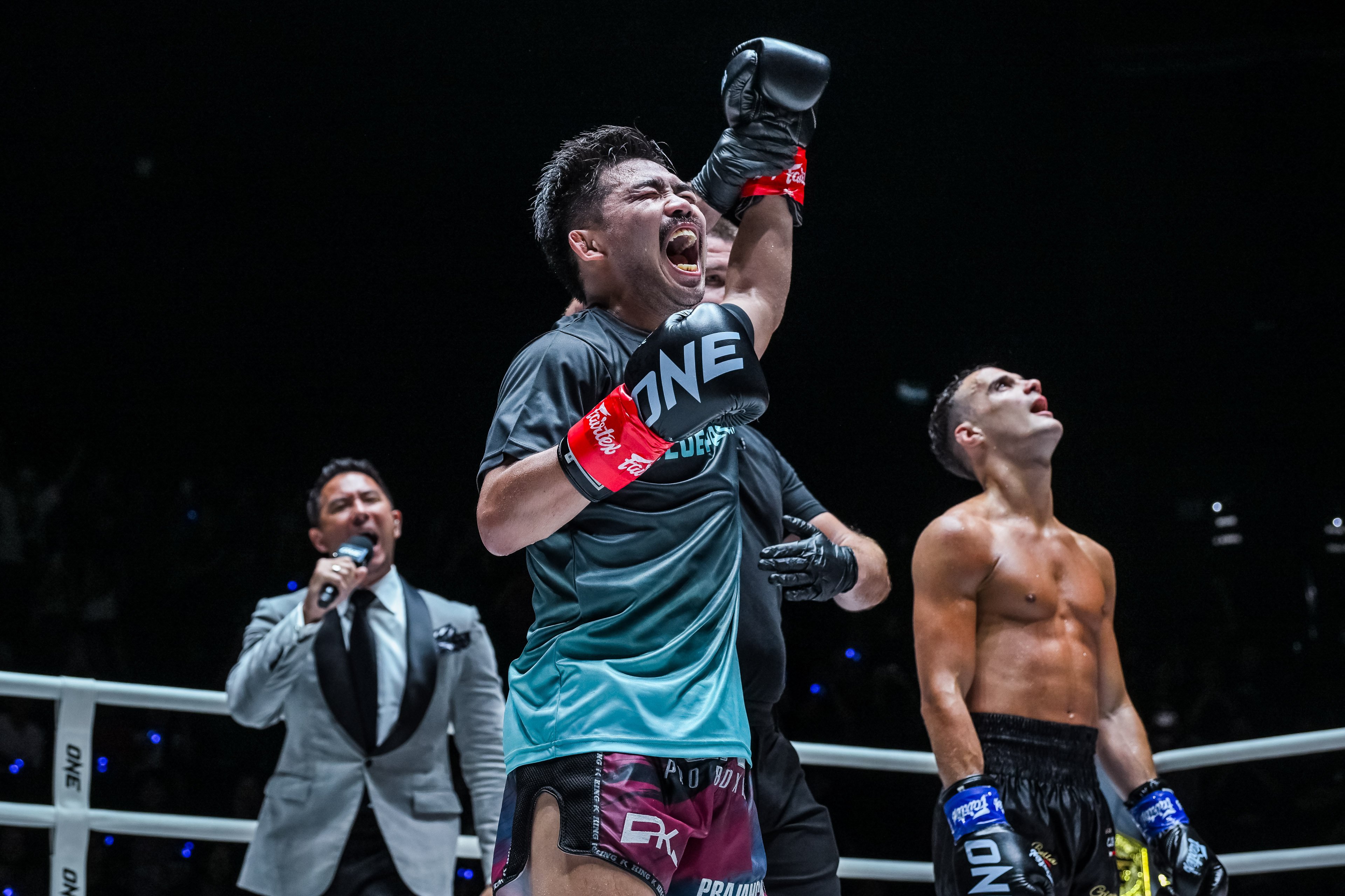 Prajanchai PKSaenchaigym (left) celebrates beating Jonathan Di Bella in their strawweight kickboxing title bout at ONE Friday Fights 68 in Bangkok. Photo: ONE Championship