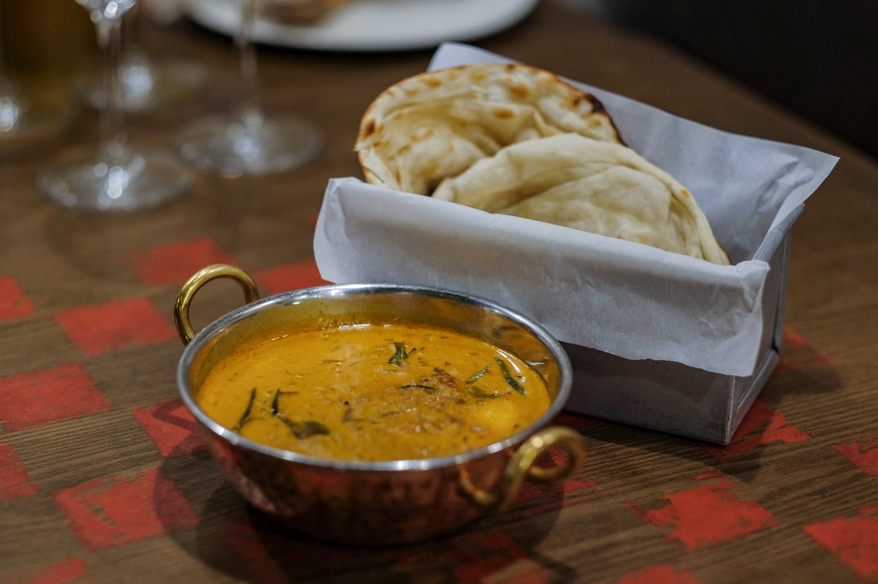 Kerala fish curry with butter naan at Chaiwala. Photo: Tory Ho