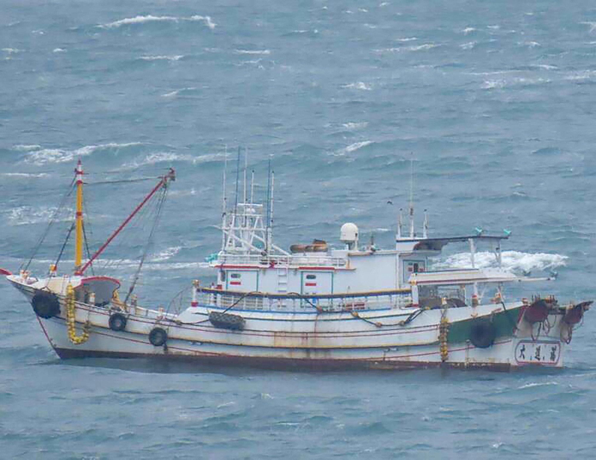 Taiwan’s Coast Guard Administration says the fishing boat Da Jin Man 88 was stopped by two mainland coastguard vessels late on Tuesday while operating in waters 23.7 nautical miles off Quemoy.  Photo: Handout