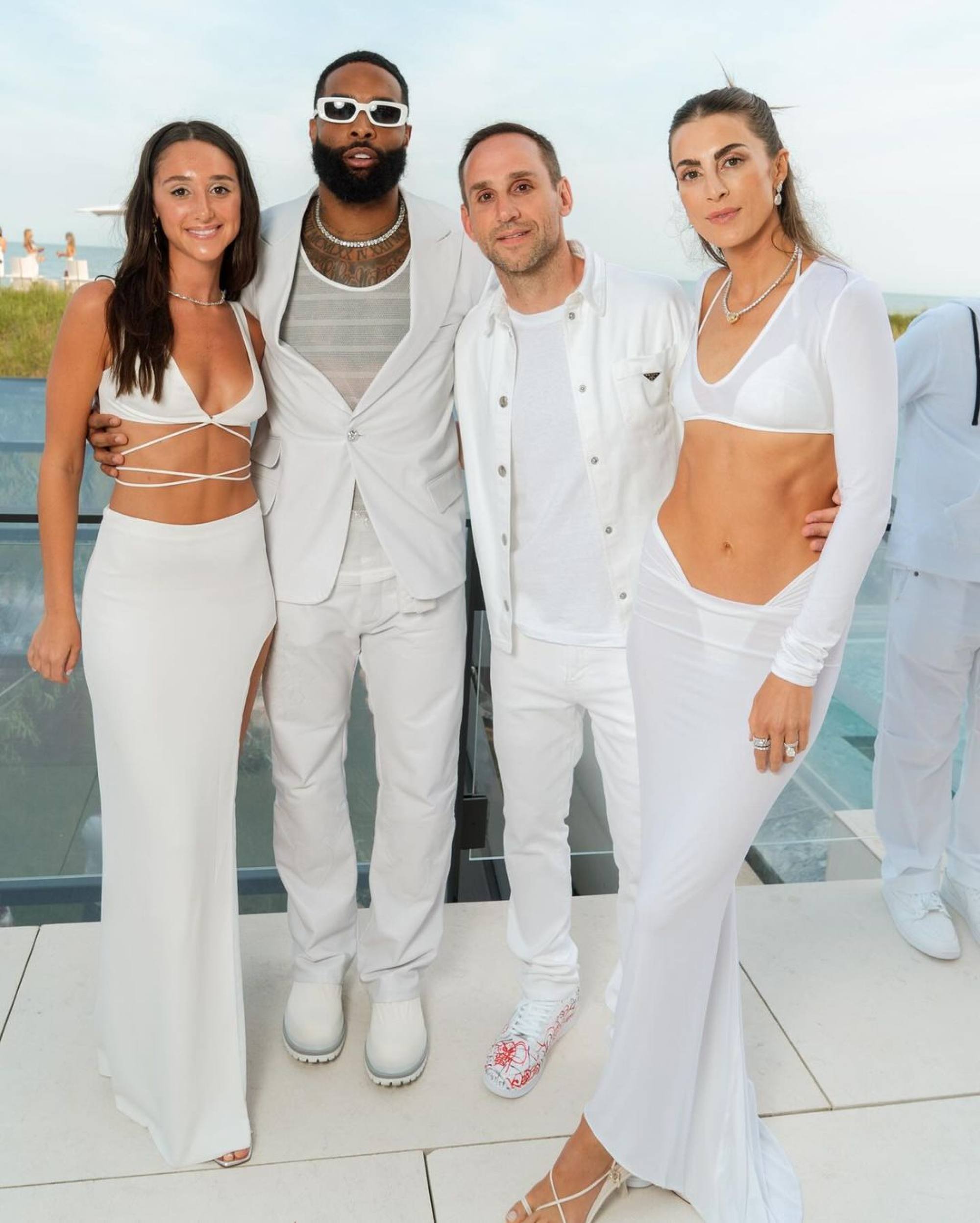 Meet Michael Rubin's fashionista wife, Camille Fishel: she co-hosted his  star-studded Hamptons White Party – which Beyoncé, Tom Brady and Kim K were  invited to – and is 18 years younger than