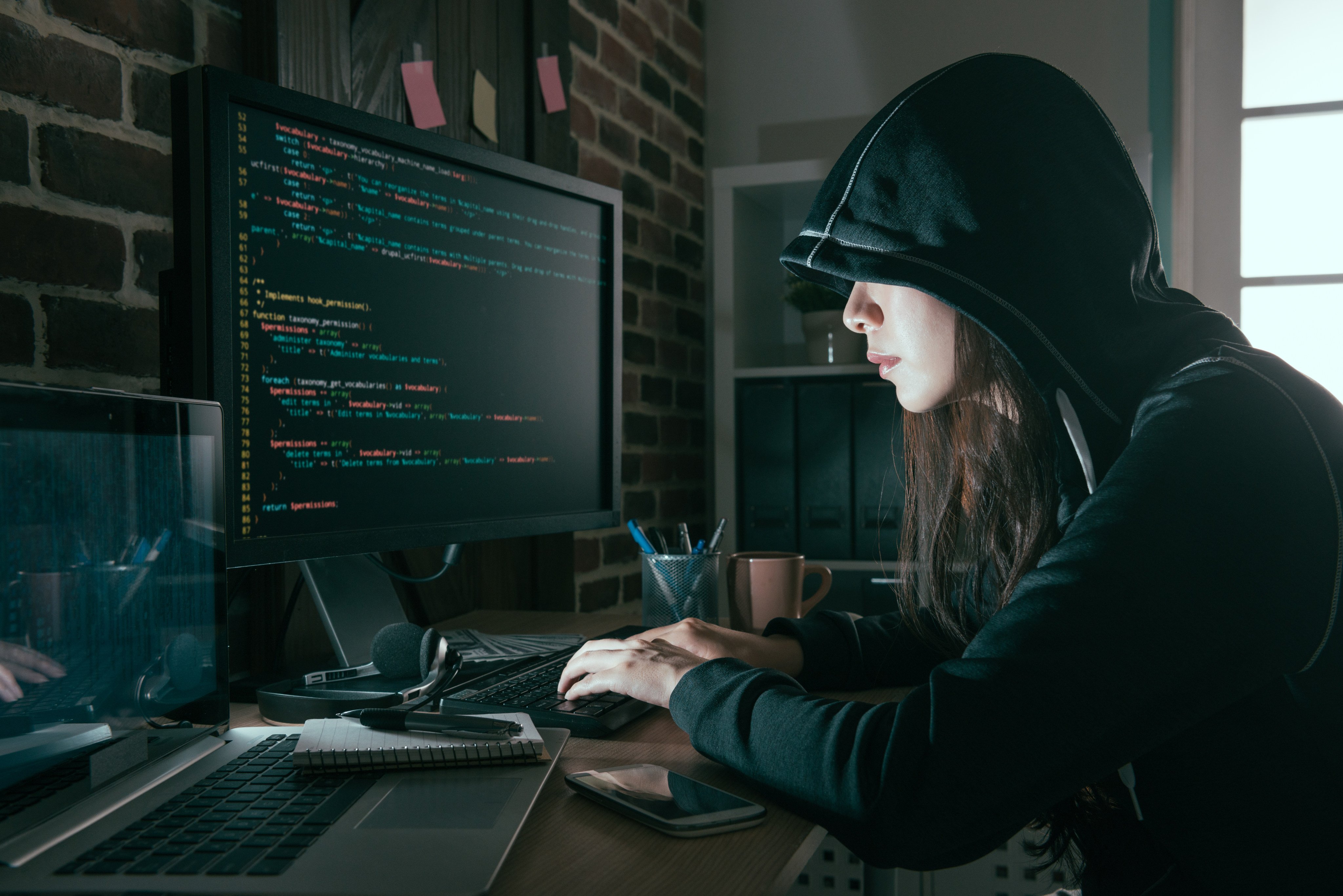 US prosecutors allege a woman from China who was living in New York tried to arrange a hitman on the dark web. Shutterstock