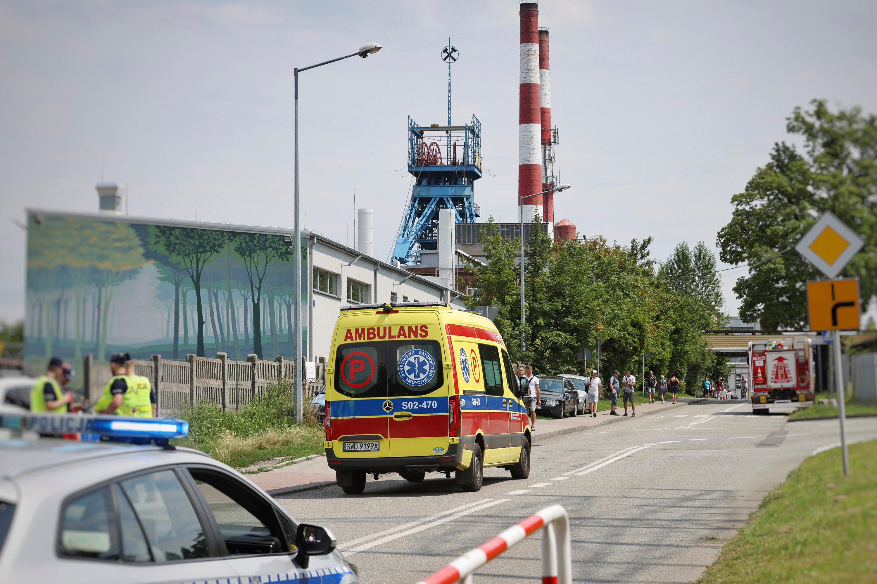 An ambulance heads into the Rydultowy coal mine near the city of Rybnik, in southern Poland. Photo: AP