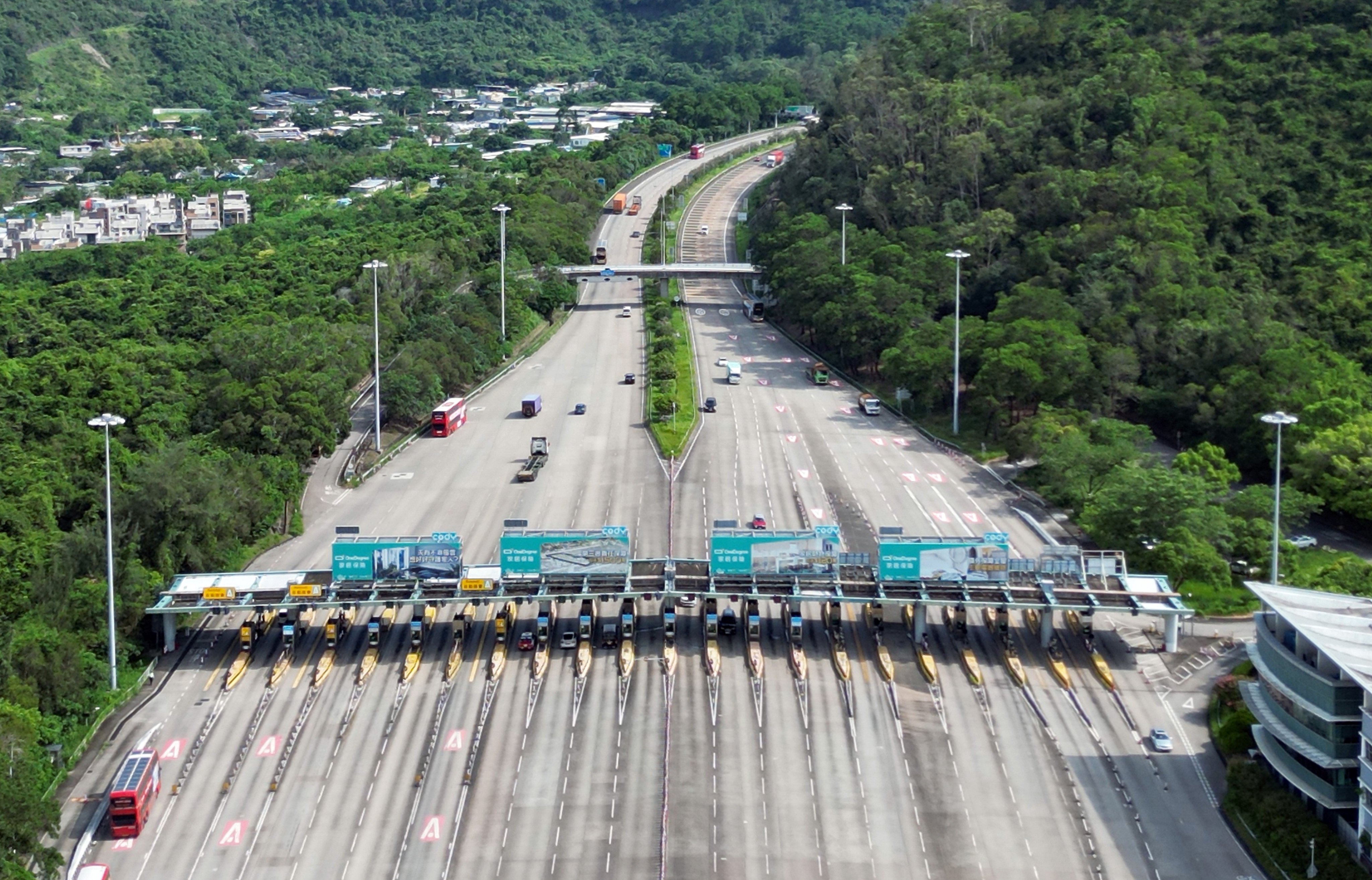 Hong Kong lawmakers have called for the Tai Lam Tunnel to be toll-free once it returns to government control. Photo: Elson Li