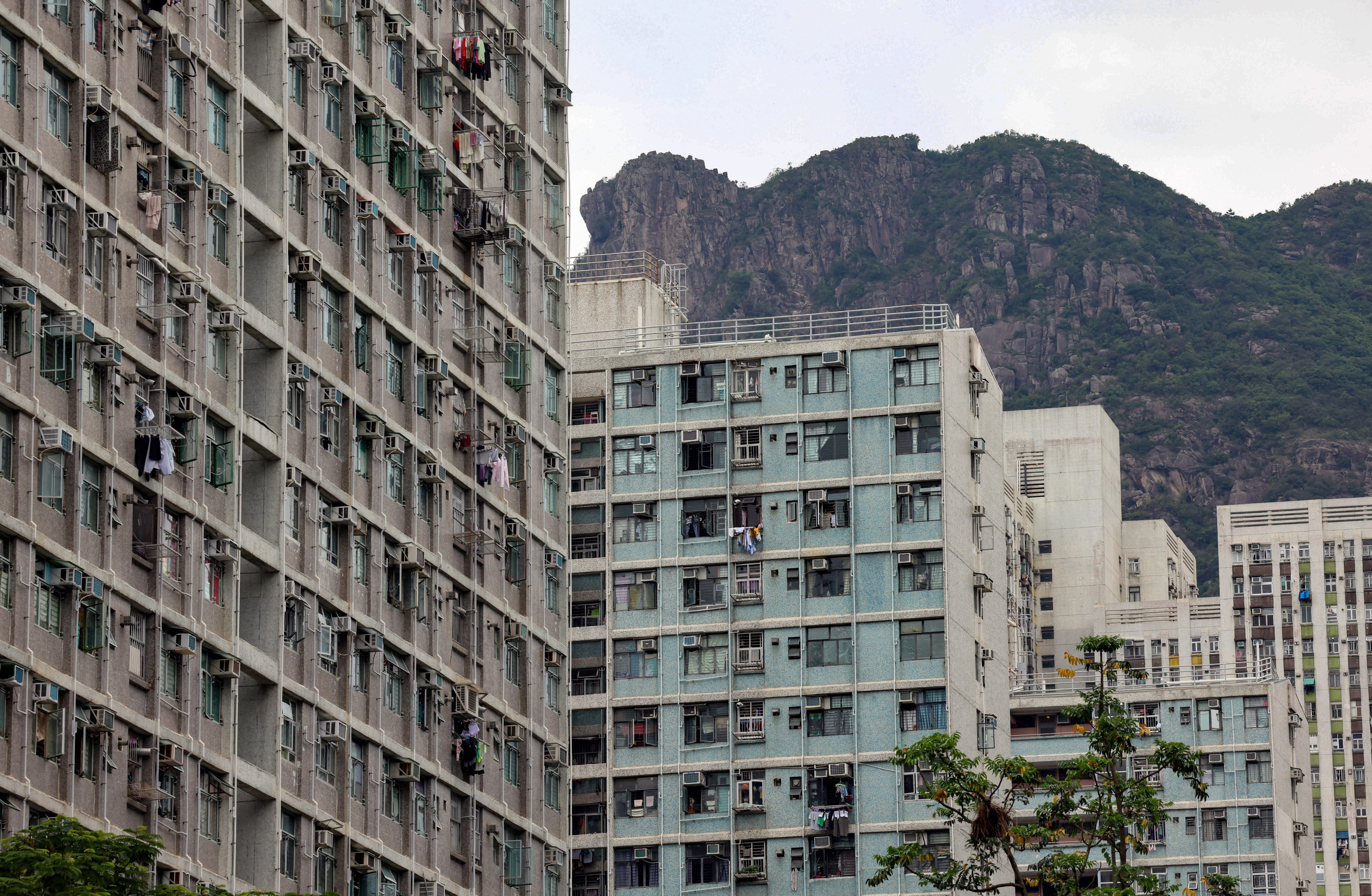 Hong Kong repossessed about 2,200 and 2,800 public rental flats in the past two financial years, according the city’s housing director. Photo: Jelly Tse