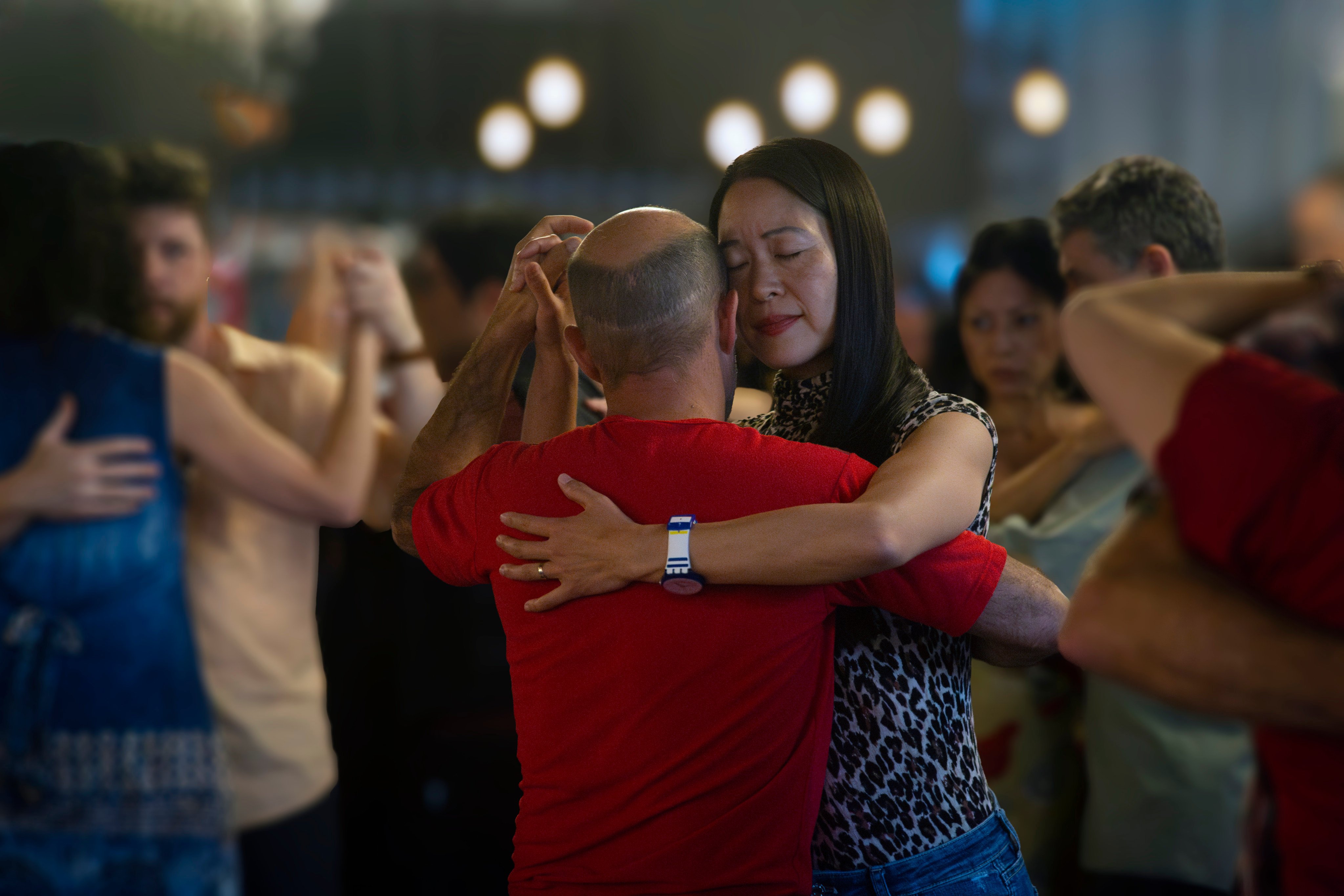 Naomi Hotta is one of a number of Asian women who have spent time navigating the codes of the often seedy world of Buenos Aires’ milongas, but here she enjoys returning to the floor at a relatively relaxed afternoon dance. Photo: Kicci Tommasi