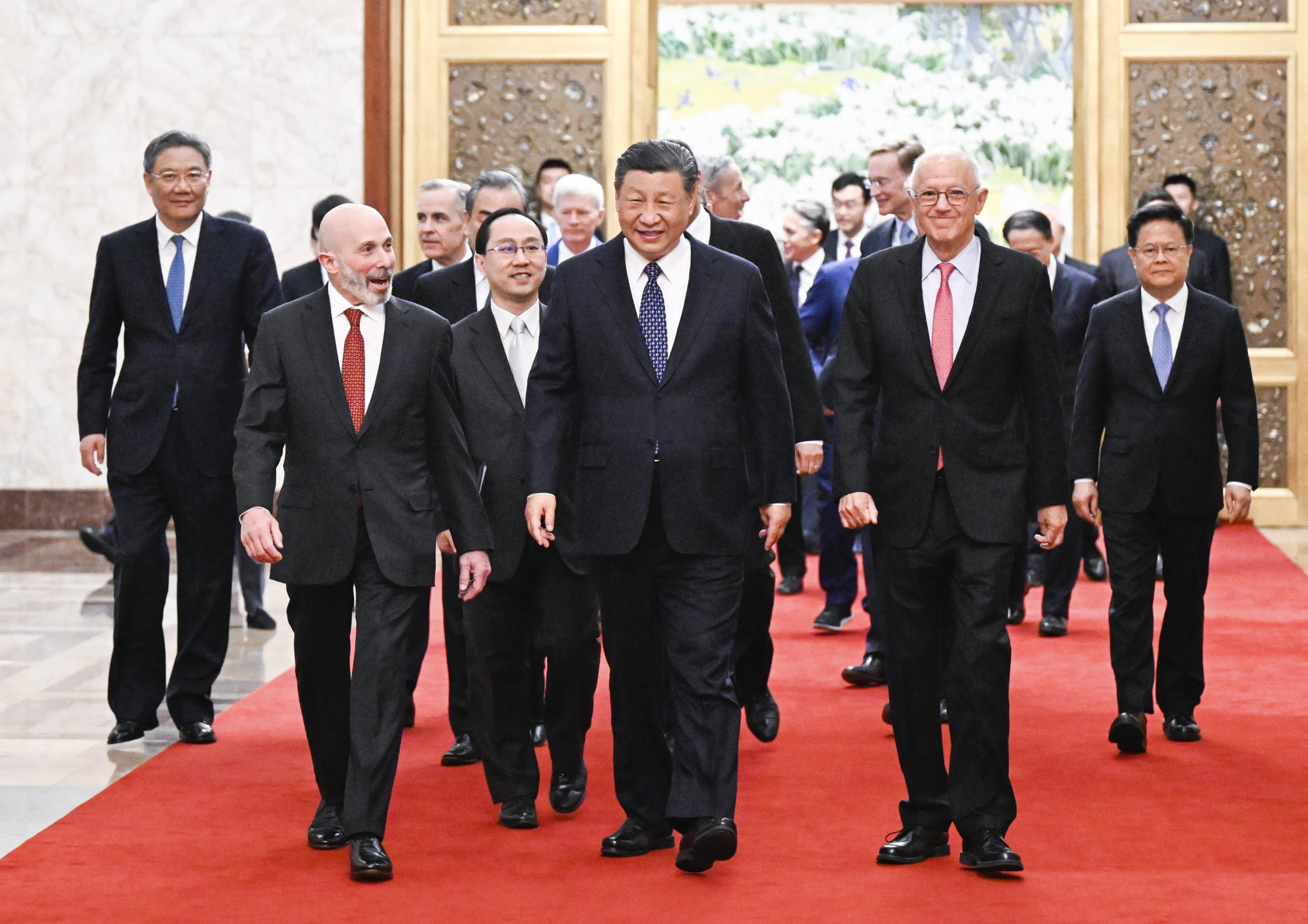 Xi pictured with a visiting American delegation including business representatives earlier this year. Photo: Xinhua