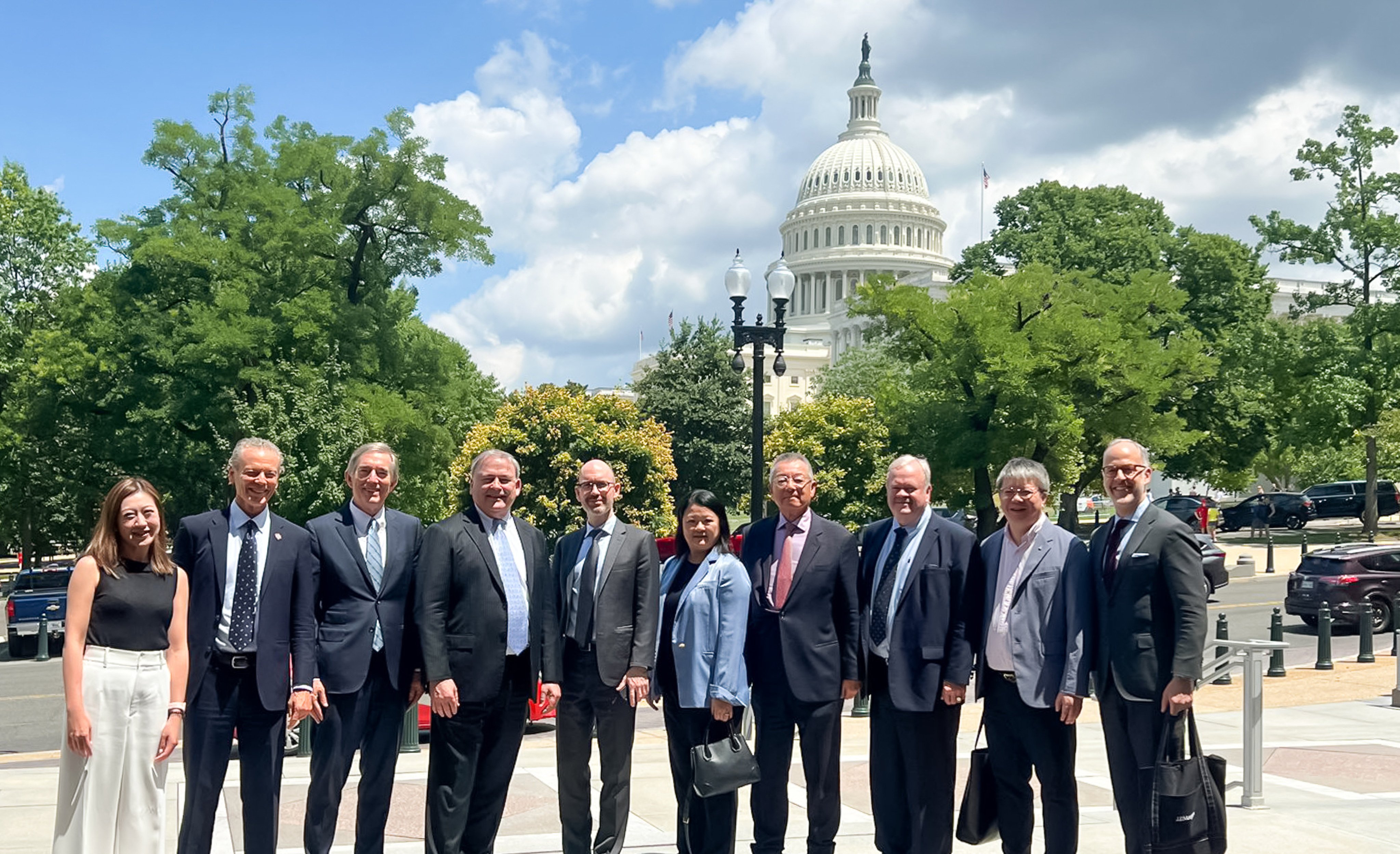 American Chamber of Commerce in Hong Kong sent a delegation to Washington for a four-day visit to meet various experts and US officials. Photo: Instagram@amchamhk
