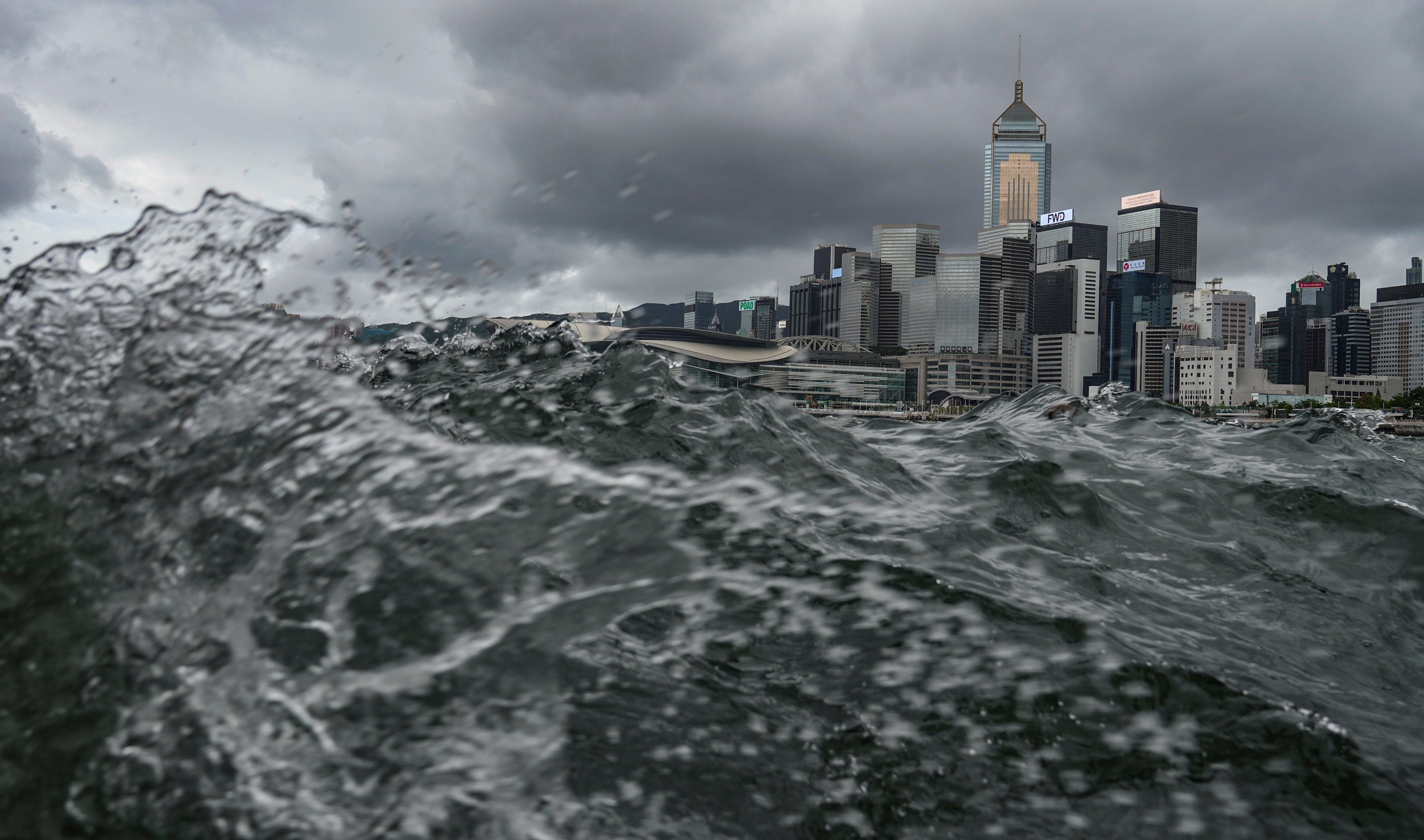 One of the typhoons that struck Hong Kong last year. The Observatory has reminded the public to stay away from the shoreline and not to engage in water sports. Photo: Xiaomei Chen