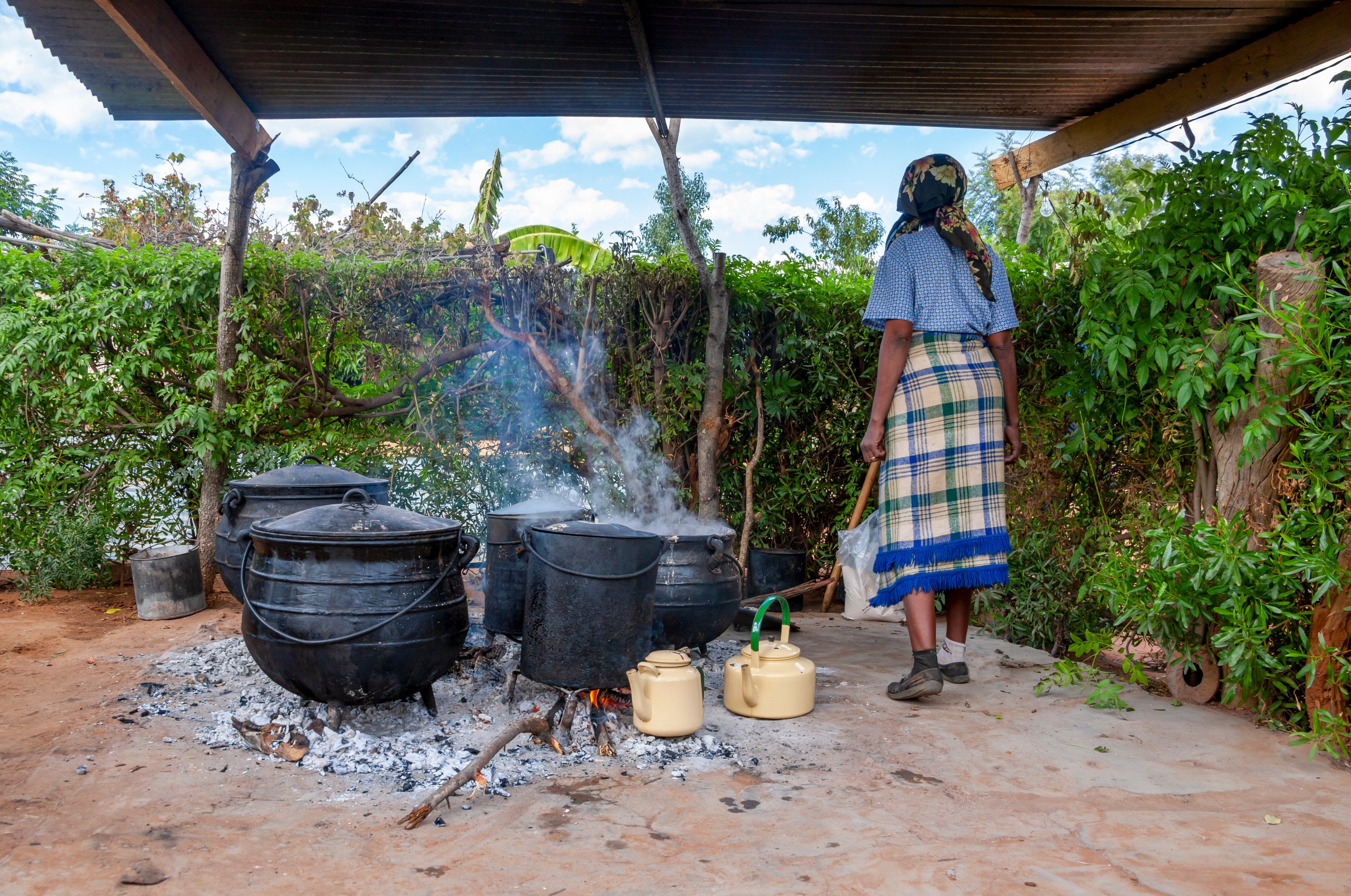 Two billion people cook on open fires, exposing them to dangerous smoke. Photo: Shutterstock