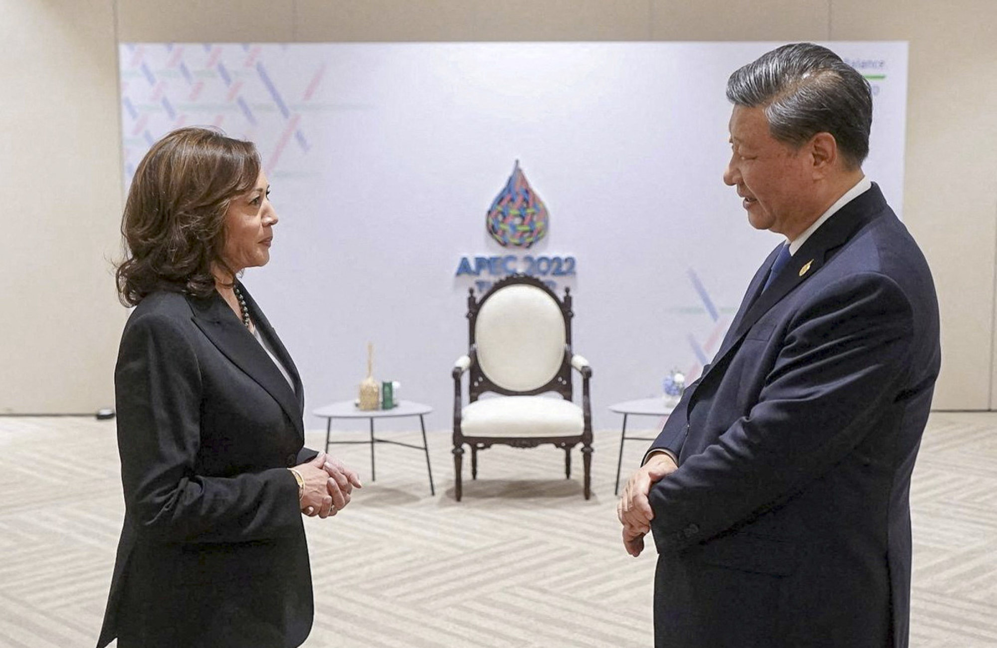 Harris with Chinese President Xi Jinping before the Apec Leaders’ Retreat in Bangkok on November 19, 2022. Photo: White House via Reuters