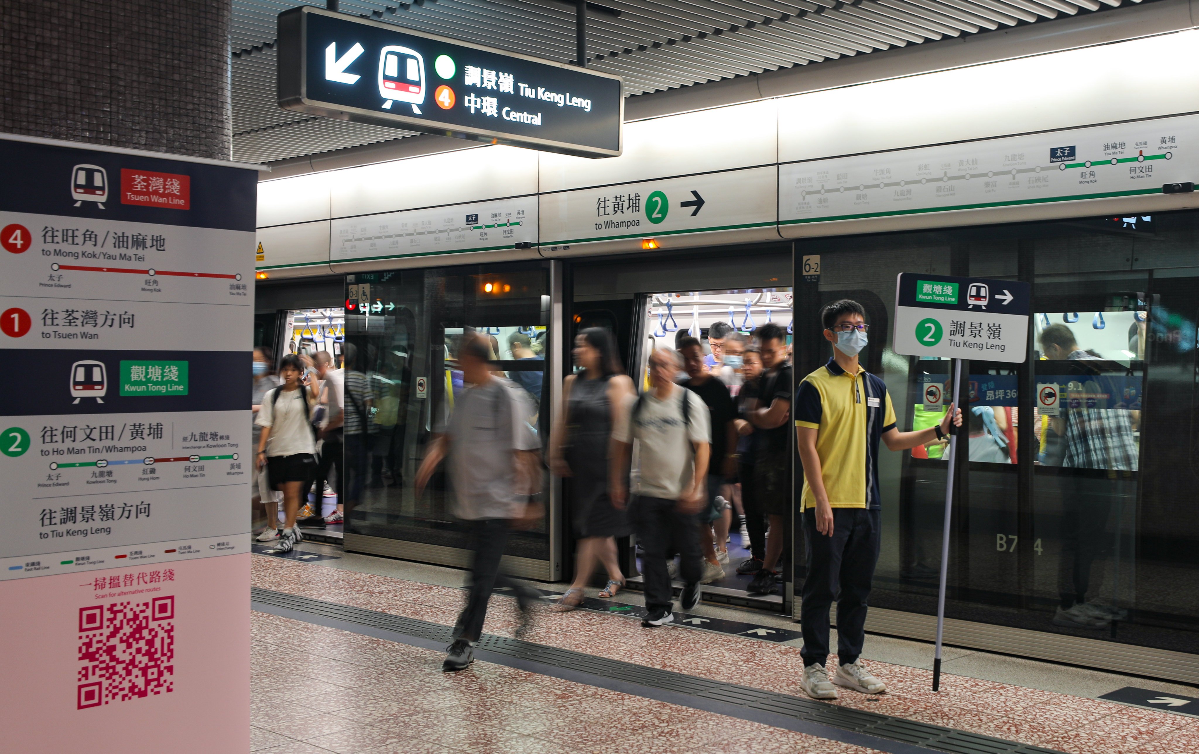 The MTR Corp says the upgrade must be conducted during the day as the work is much larger than regular repairs and maintenance. Photo: Xiaomei Chen