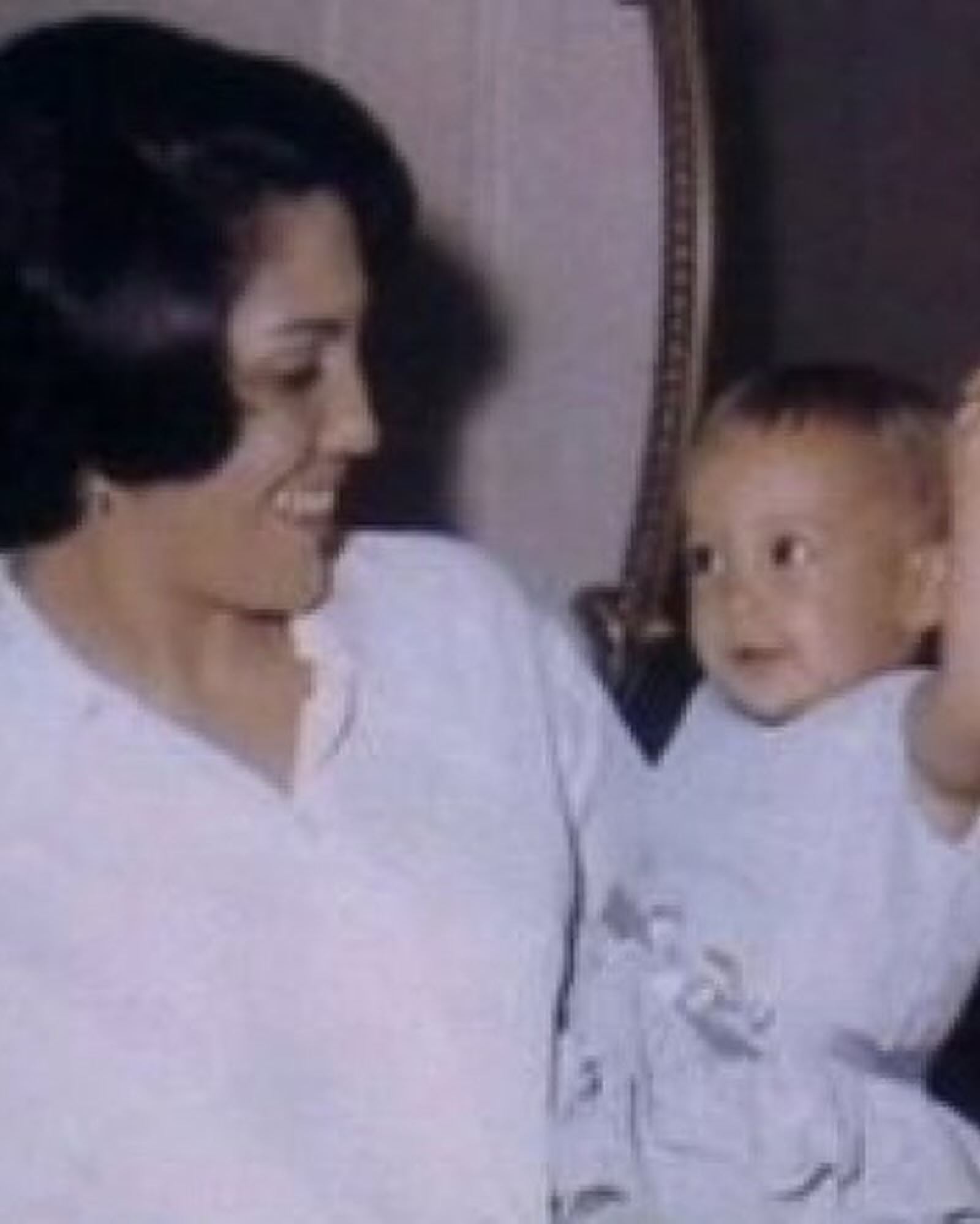 Emma Thompson, Husband Mull Withholding Taxes After HSBC Scandal | TIME, image size:1600x1998