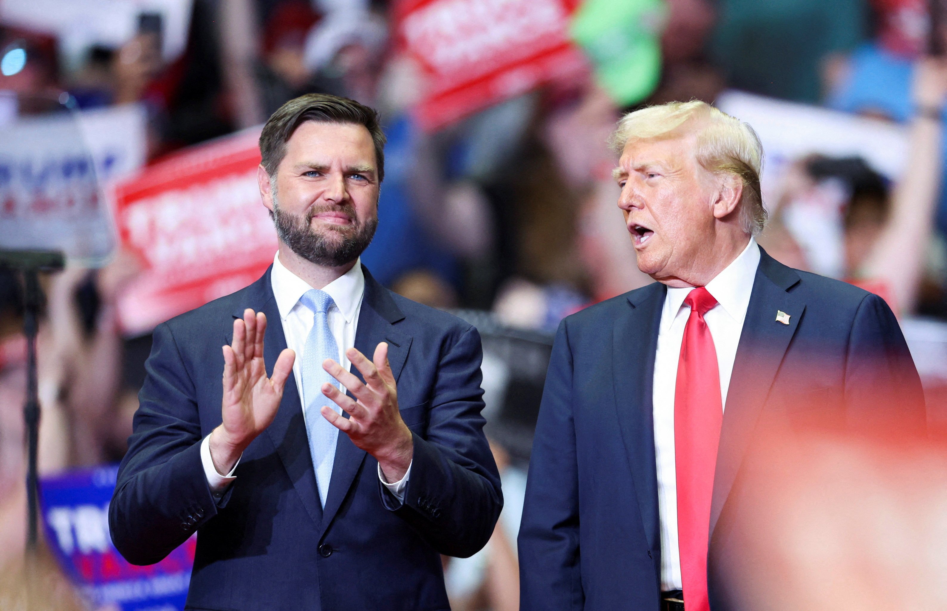 J.D. Vance (left) should learn from Mike Pence to be quiet and leave the limelight to Donald Trump, political scientist Li Cheng says. Photo: Reuters