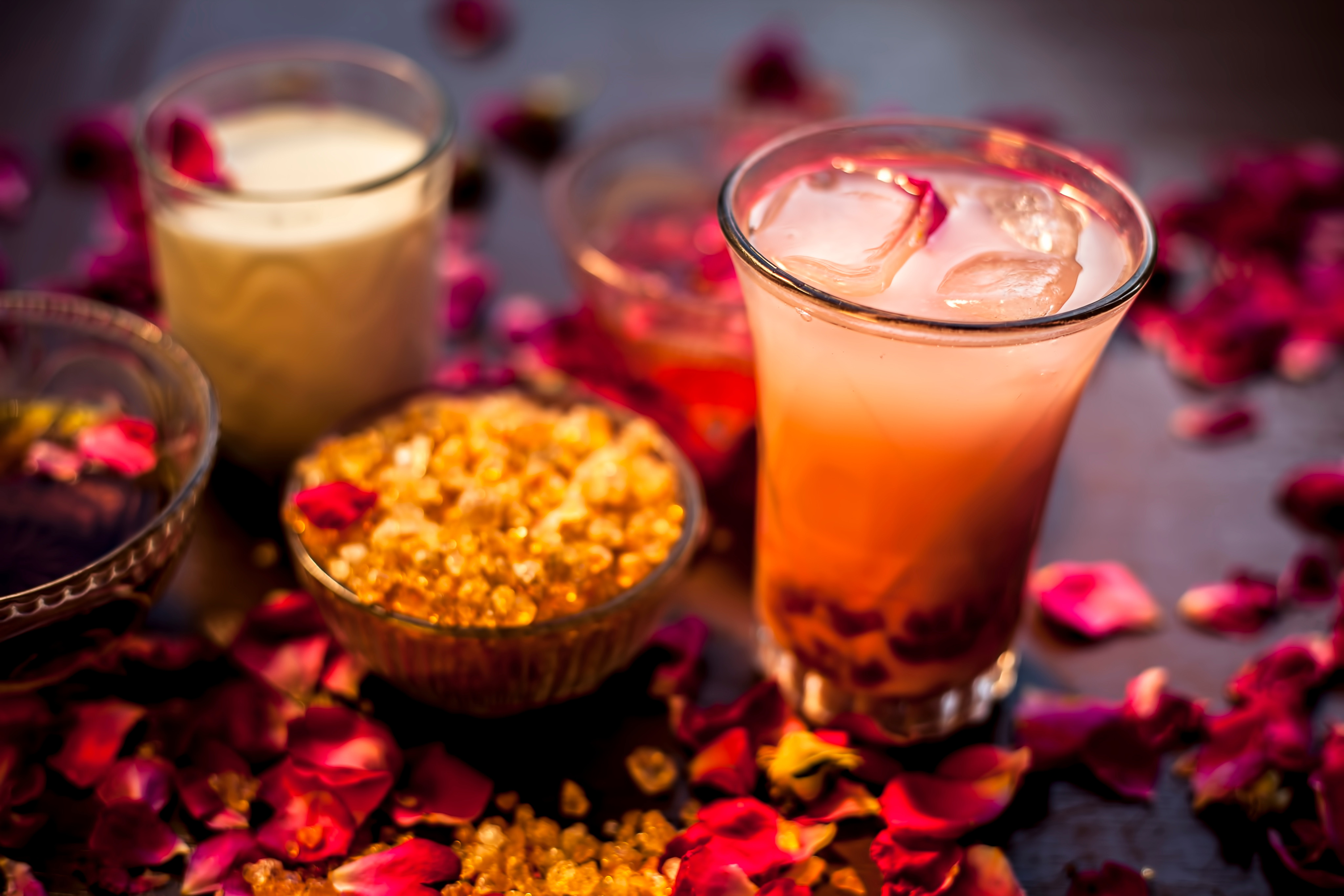 Tragacanth gum and natural rose syrup with honey in a refreshing summer drink. Photo: Shutterstock
