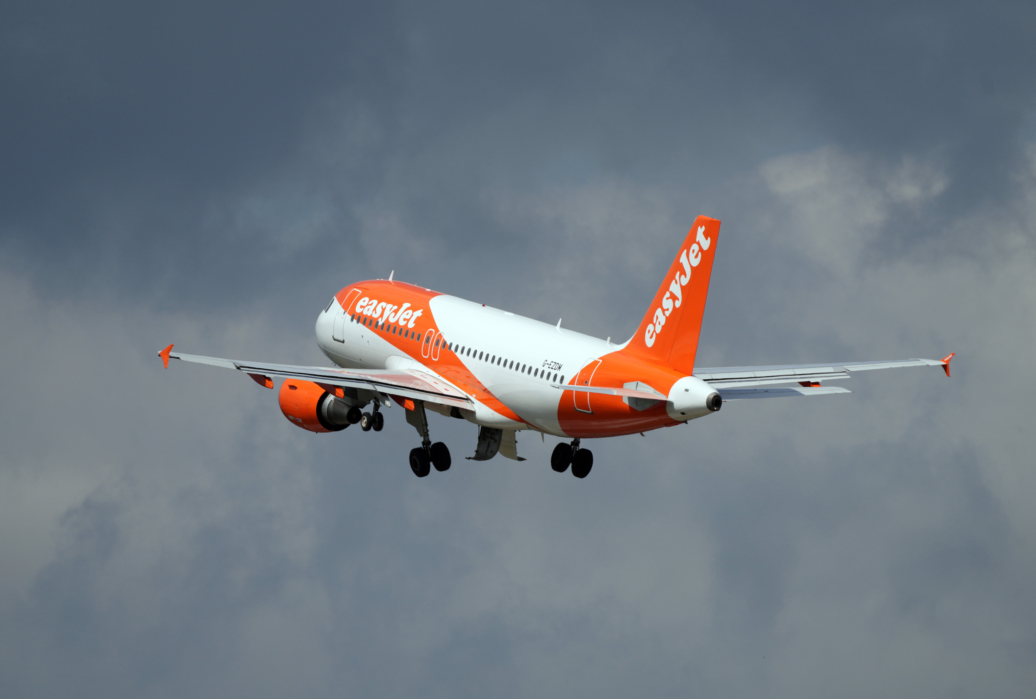 Emergency crews were called to Lisbon airport after an easyJet pilot fainted in mid-air during a flight from London. Photo: dpa