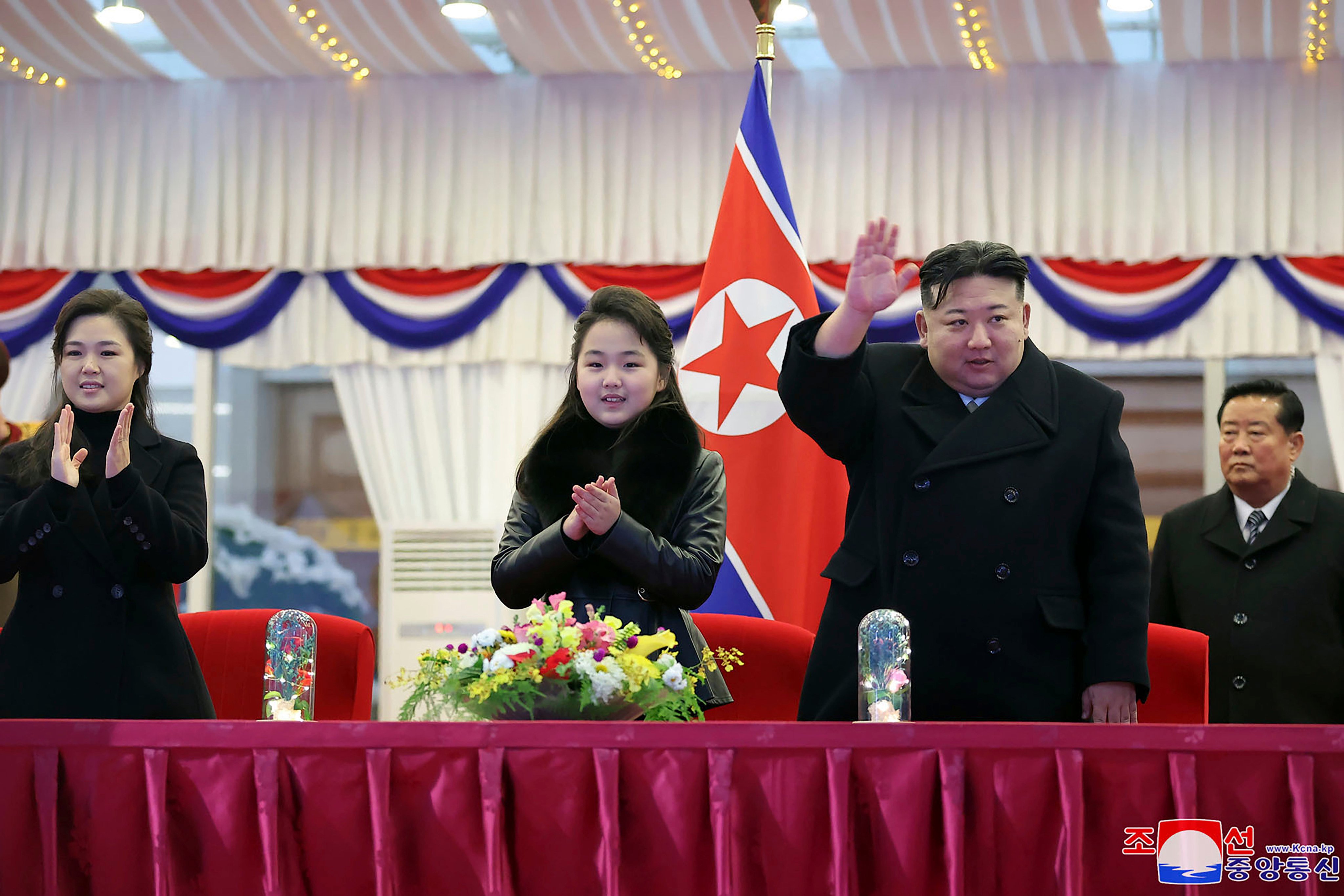 North Korean leader Kim Jong-un, with his daughter and his wife Ri Sol-ju (left), attends a performance to celebrate the New Year in Pyongyang, North Korea, on December 31, 2023. Photo: Korean Central News Agency/Korea News Service via AP