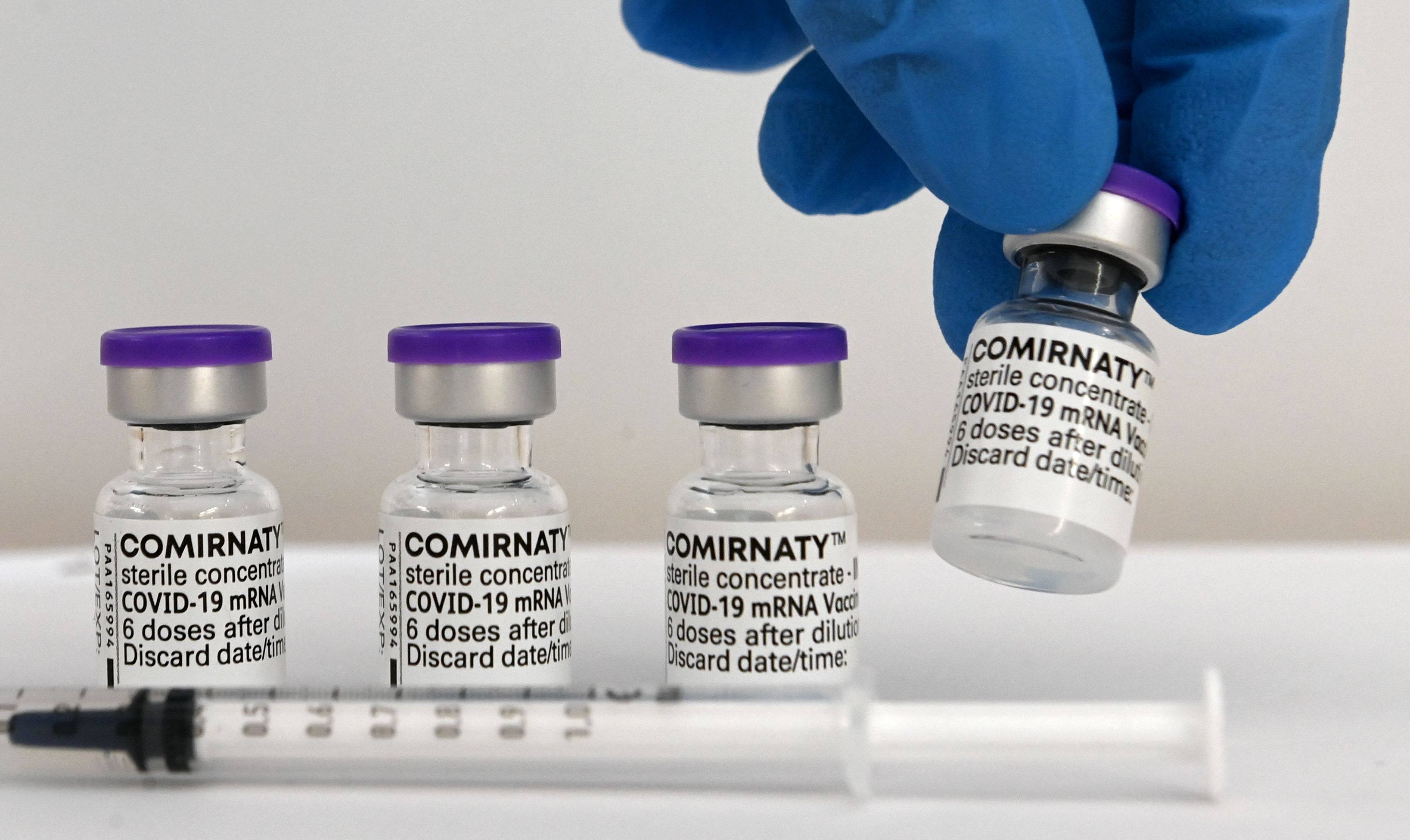 A Singapore coroner has ruled that a 72-year-old woman, who a day after getting a Covid jab, died from heart failure, not from taking the vaccine. Photo: AFP