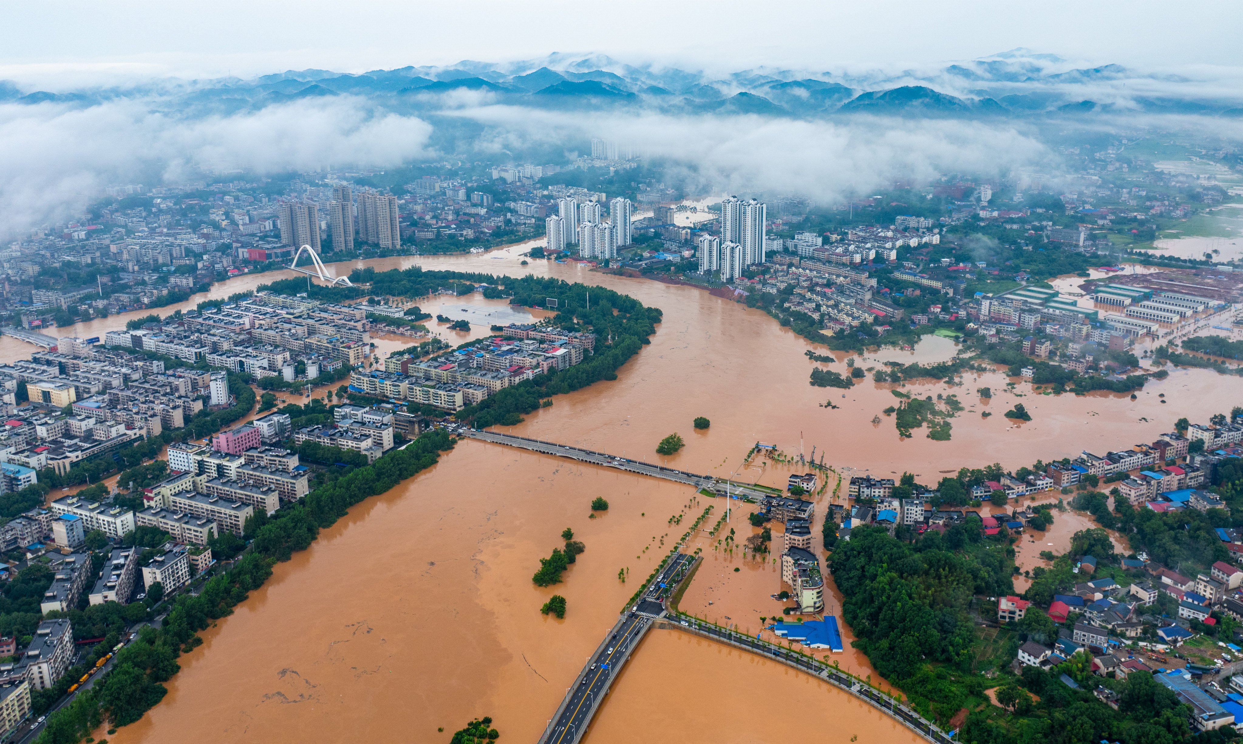 Floods strike Yueyang City in China’s central province of Hunan on July 1, 2024. Photo: Xinhua