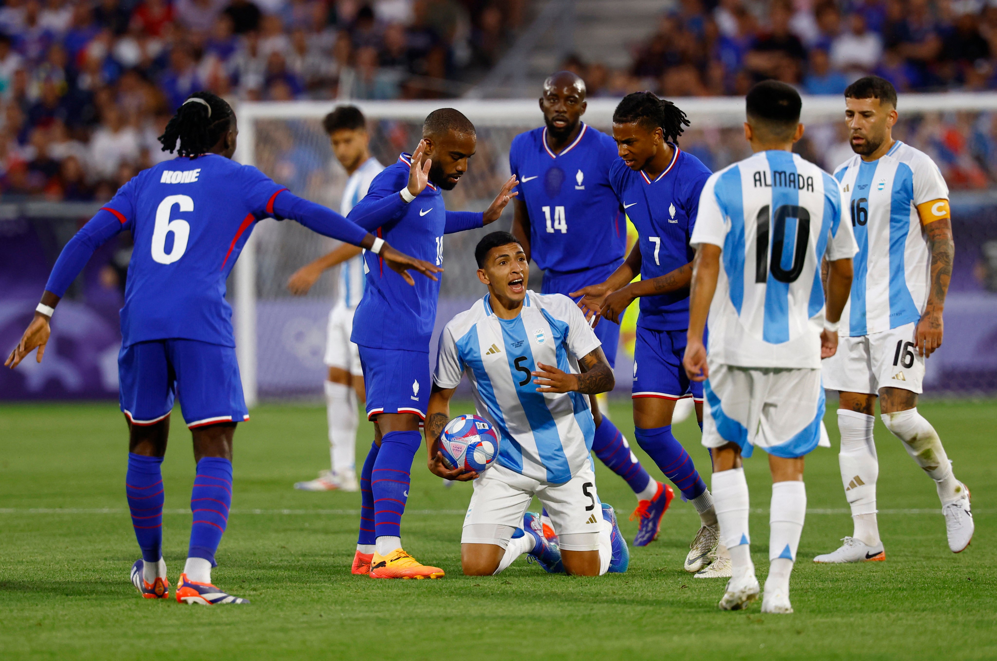 There was no love lost between the France and Argentina players during the Paris Olympics quarter-final clash. Photo: Reuters