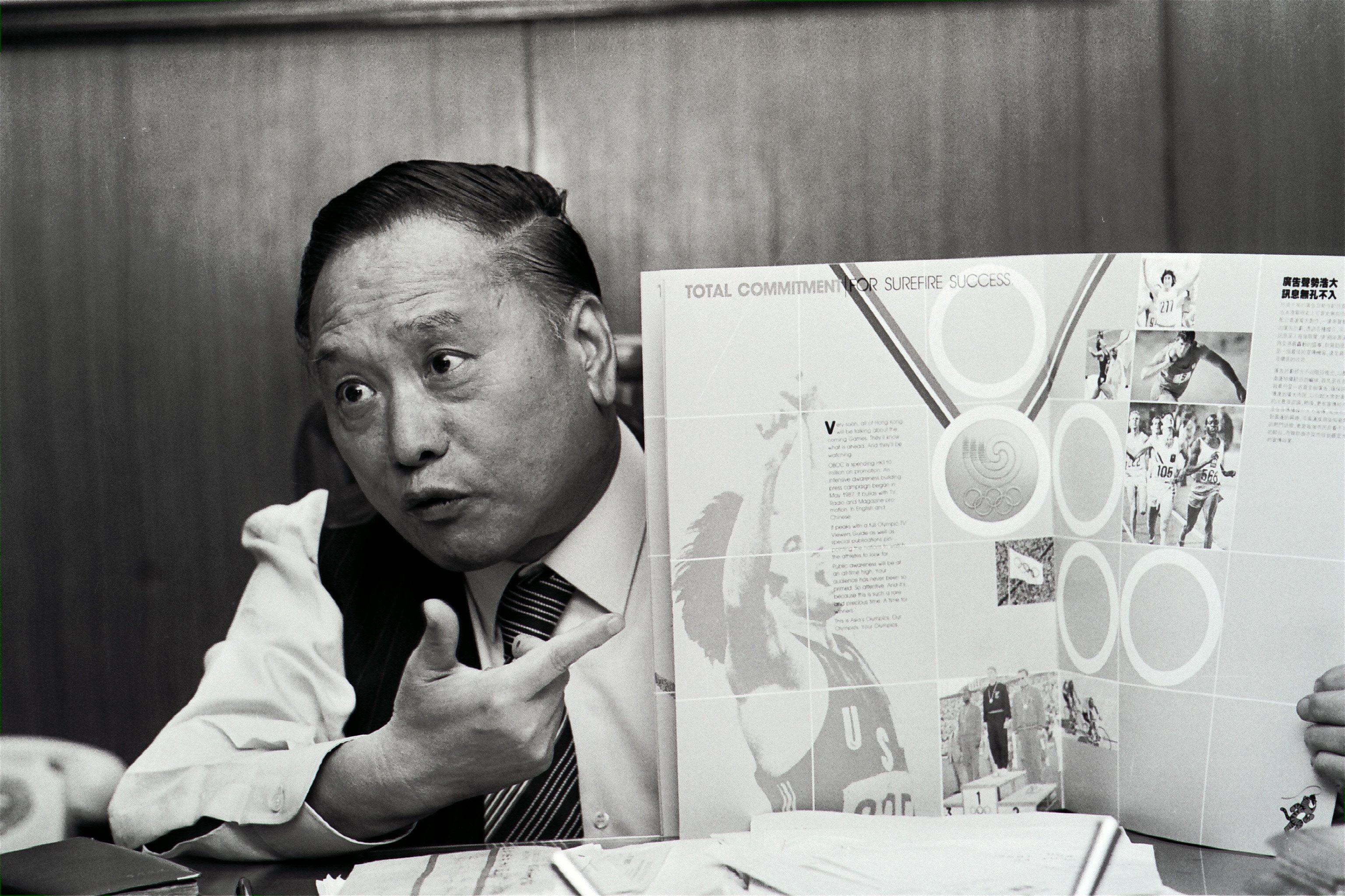 Deacon Chiu Te-ken, Chairman of Asia Television Ltd (ATV), displays an advertising package for the Seoul Olympic Games in 1987. Photo: SCMP