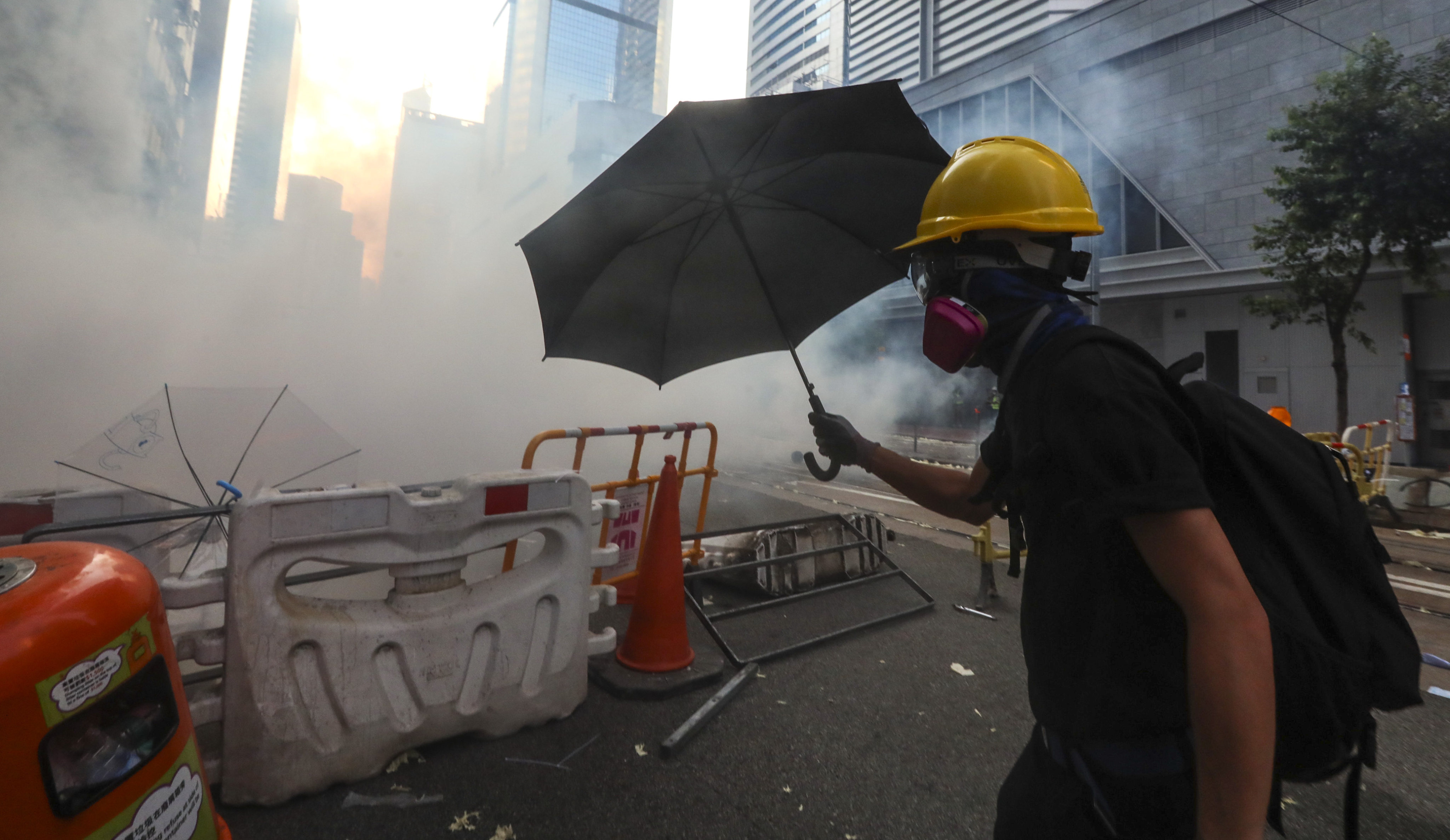 A protester during the 2019 social unrest. Defendant Cheung Ming-yu is among six men who have denied involvement in a plot to set off bombs to kill police officers that year. Photo: Felix Wong