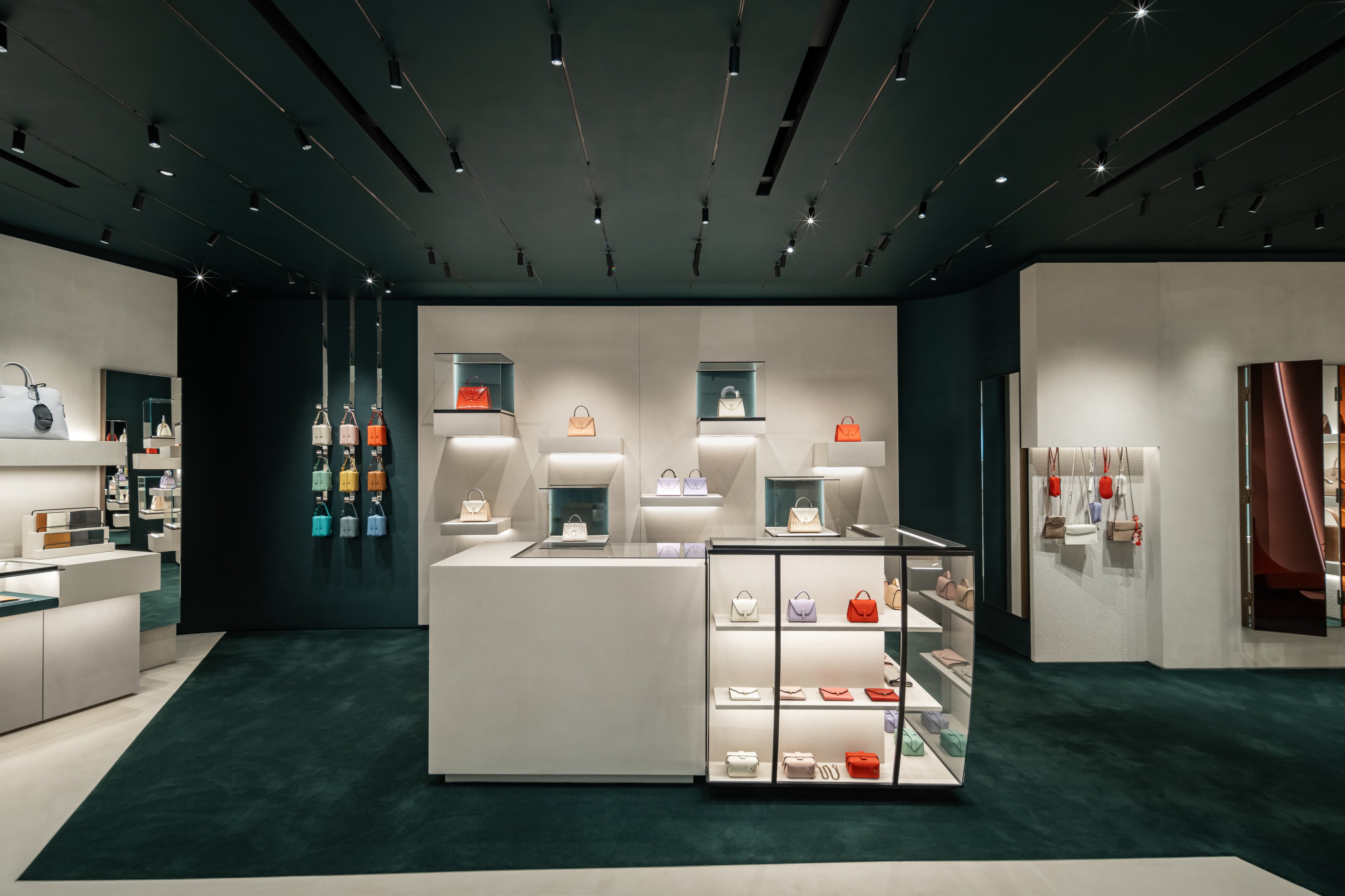5 shopping hits in Hong Kong this weekend, August 9-10, from