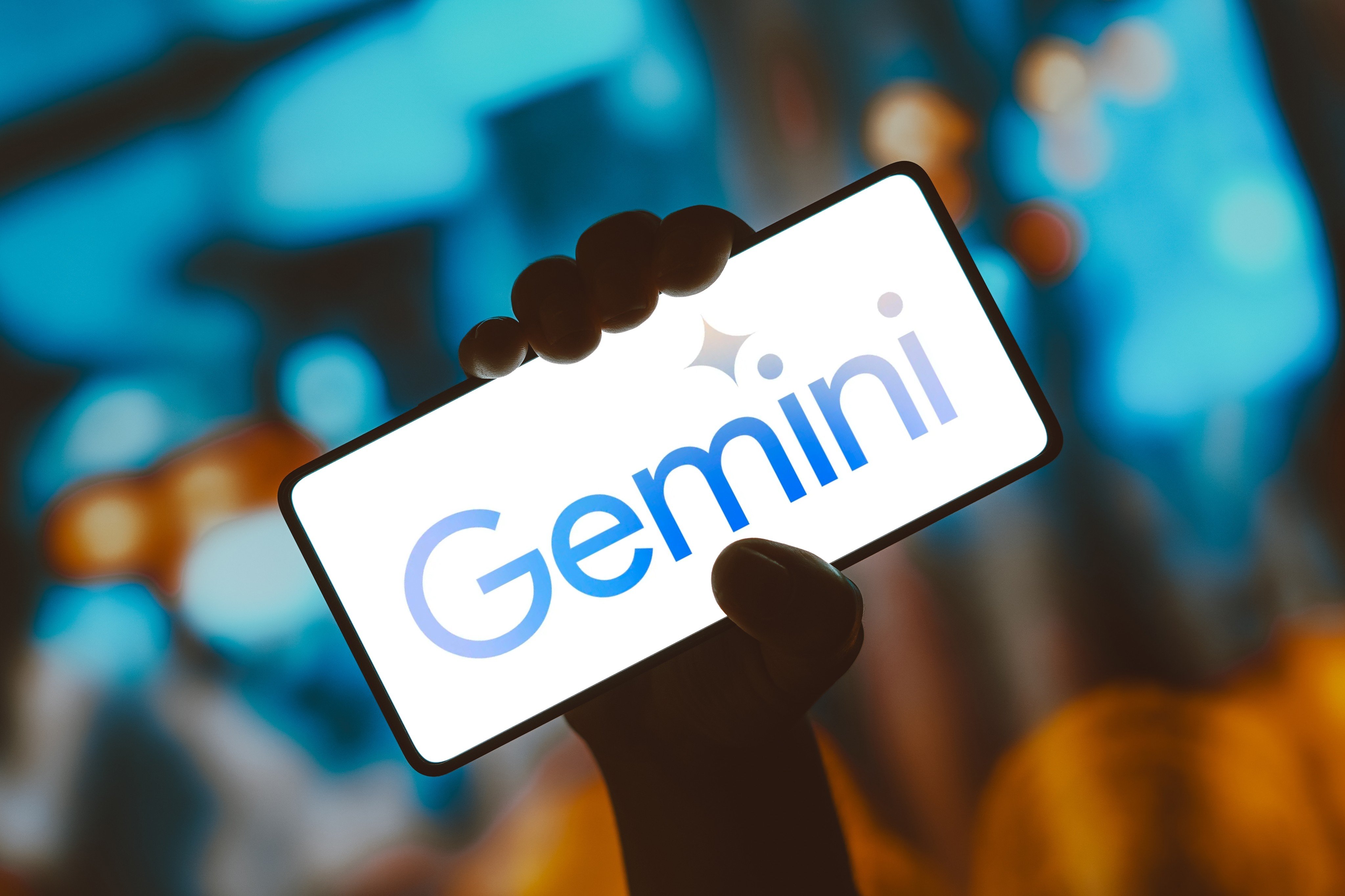 Google’s Gemini artificial intelligence model is expected to be integrated into more smartphone models worldwide this year. Photo: Shutterstock