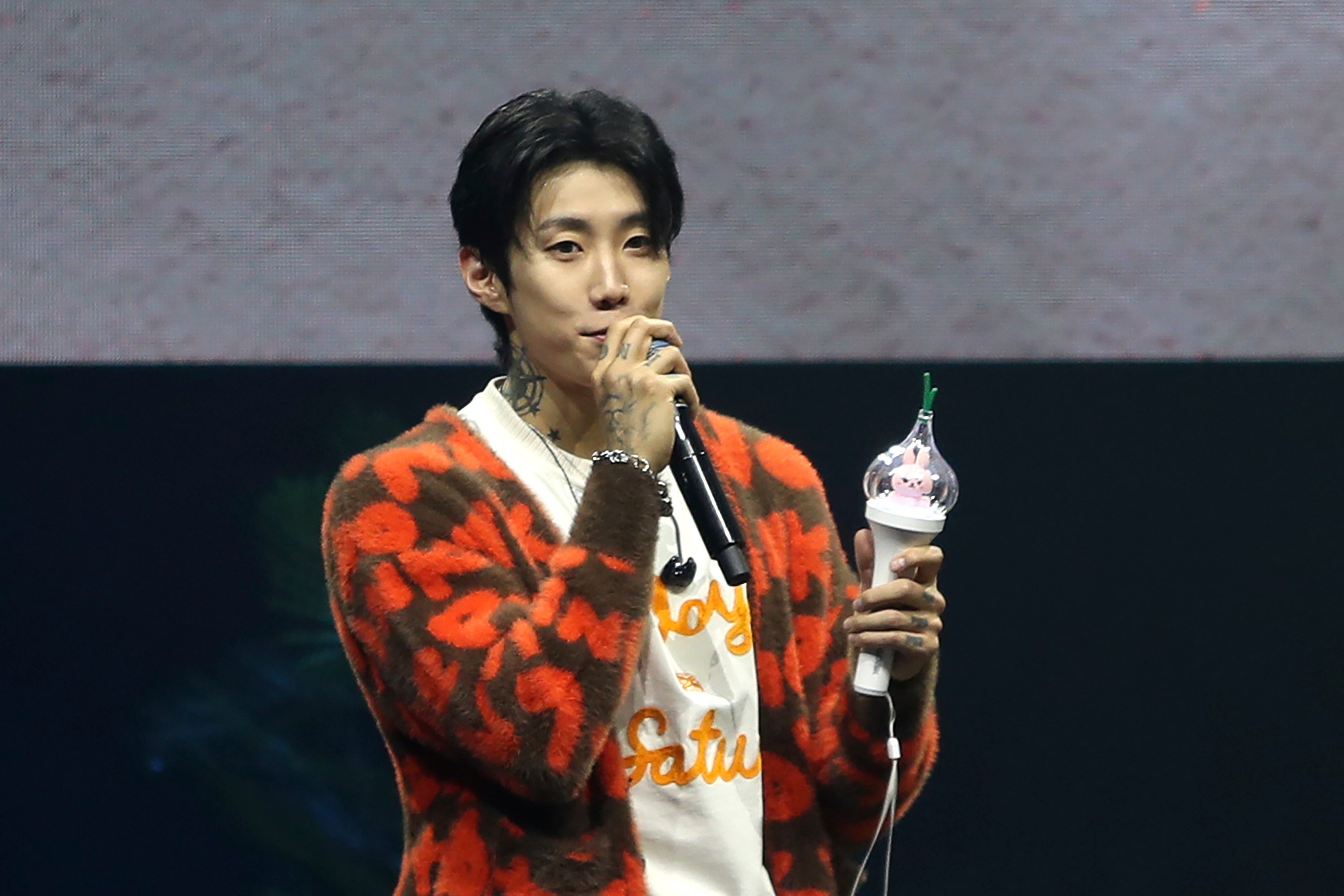 Korean-American music Jay Park talks on stage during a fan meeting at Myunghwa Live Hall in Seoul, South Korea, on August 11, 2024. Photo: AP