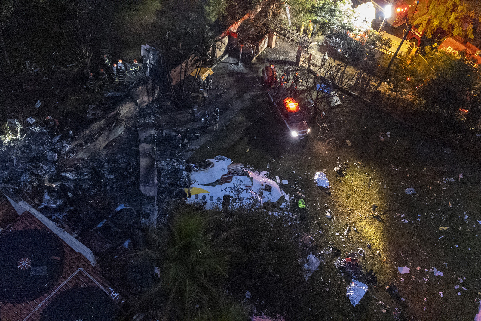 The wreckage of a plane that crashed in Vinhedo, Brazil, on August 9. Photo: AFP via Getty Images/TNS