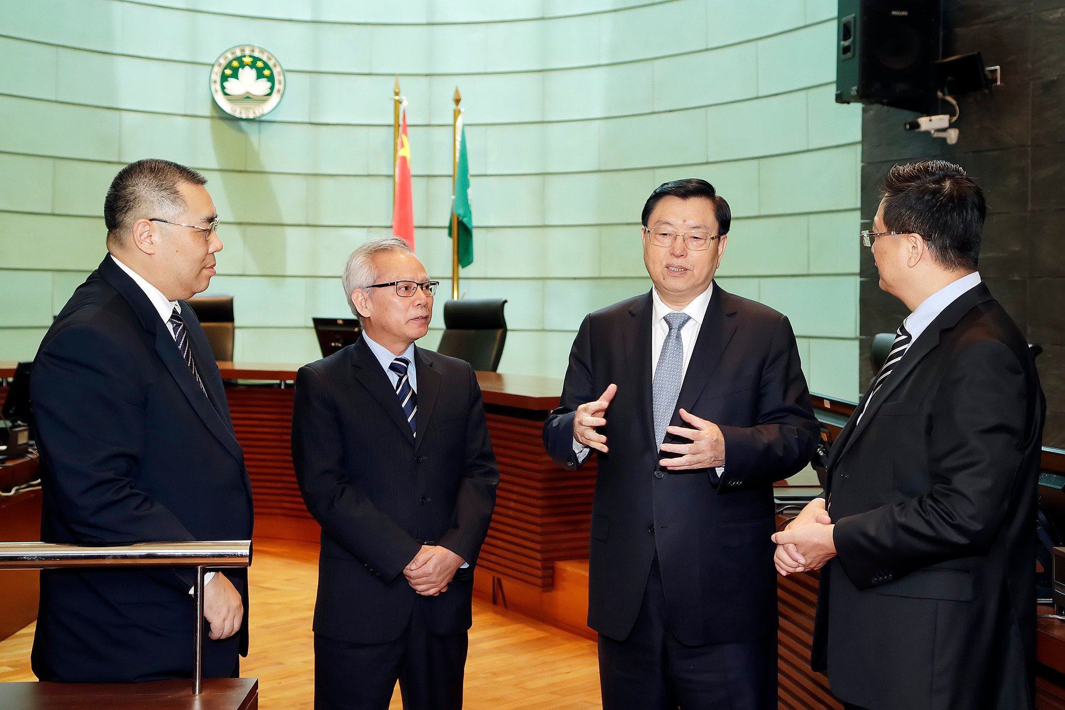 A file photo from 2017 shows then chairman of the Standing Committee of the National People’s Congress Zhang Dejiang (second right), Macau’s Public Prosecutor-General Ip Son-sang (first right), President of the Court of Final Appeal Sam Hou-fai (second left) and Macau leader Fernando Chui Sai-on (first left). Photo: Handout