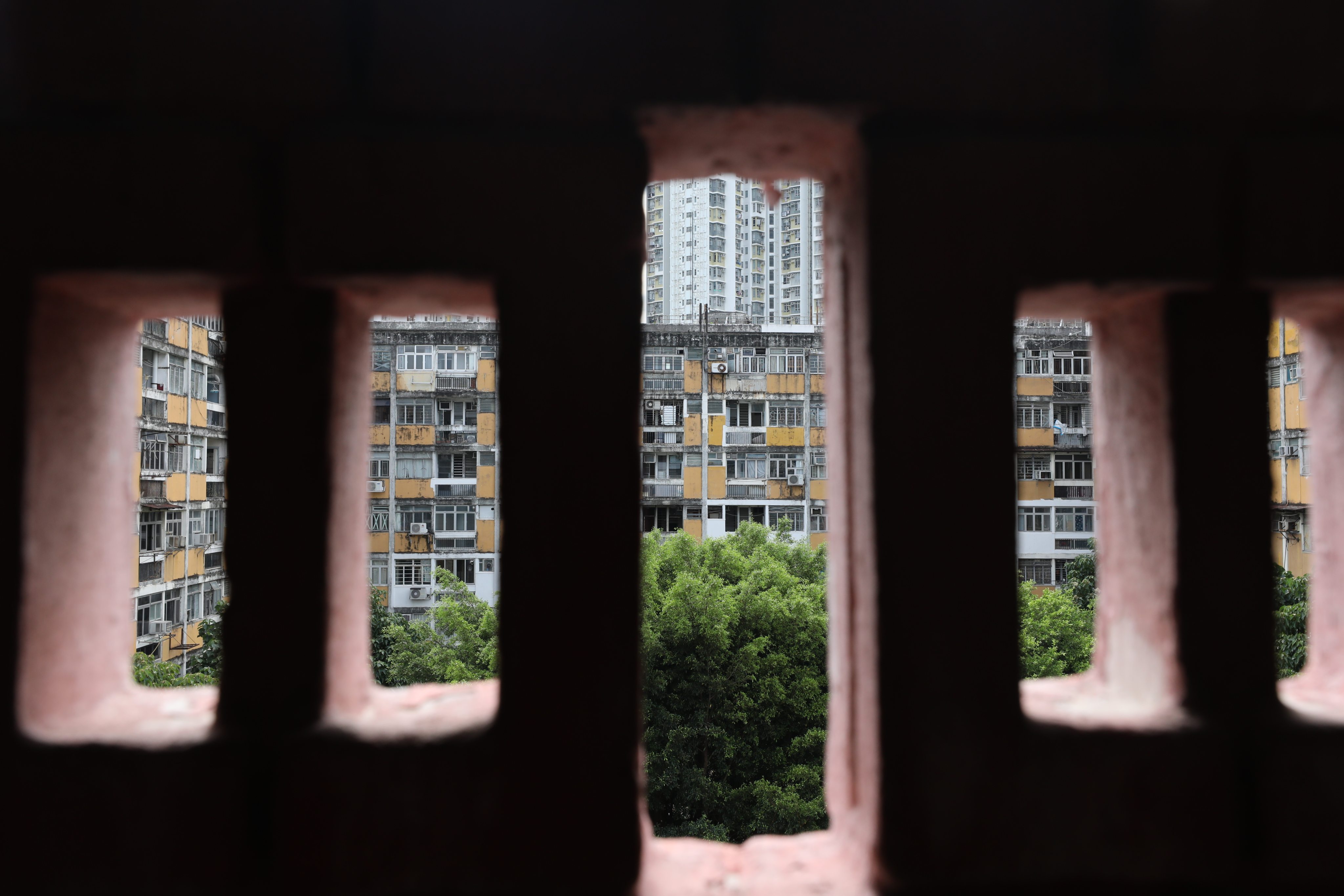 Some tenants have refused to move out of the estate amid plans to redevelop the site. Photo: Xiaomei Chen