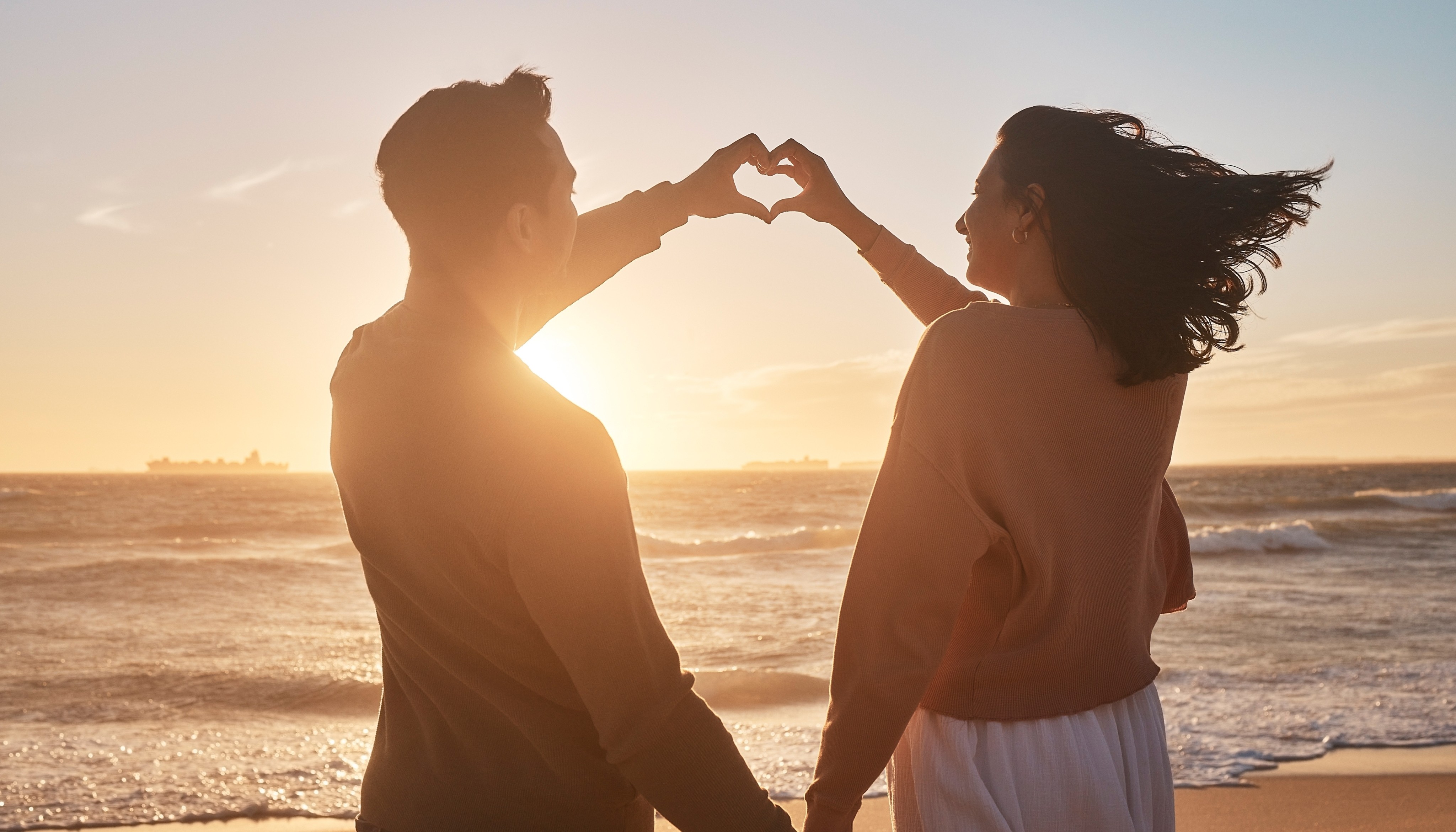 Unlock the secrets to a lifetime of passion and intimacy at a Mind Matters Academy relationship workshop on August 30. 
Photo: Shutterstock