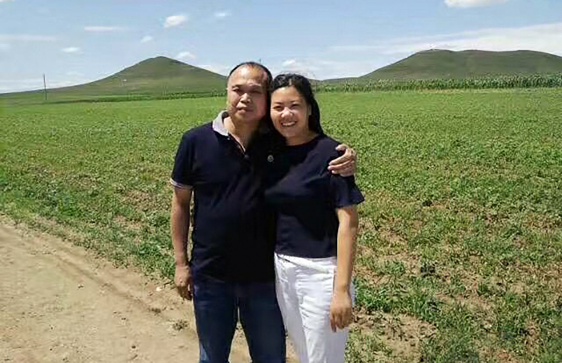 An undated photograph of human rights lawyer Yu Wensheng and his wife, Xu Yan. Photo: Handout