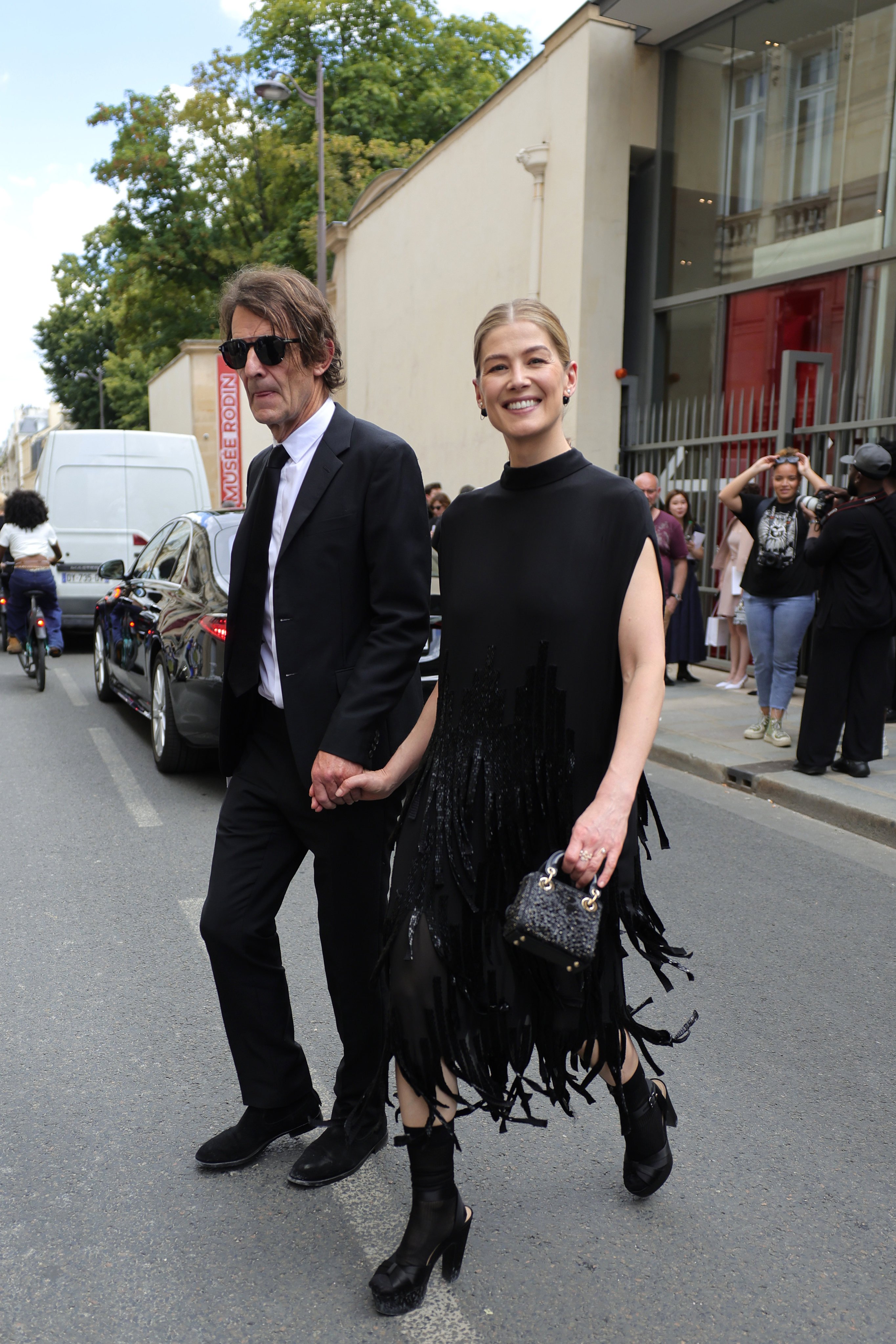 Robie Uniacke and Rosamund Pike occasionally step out at fashion events together. Photo: Getty Images