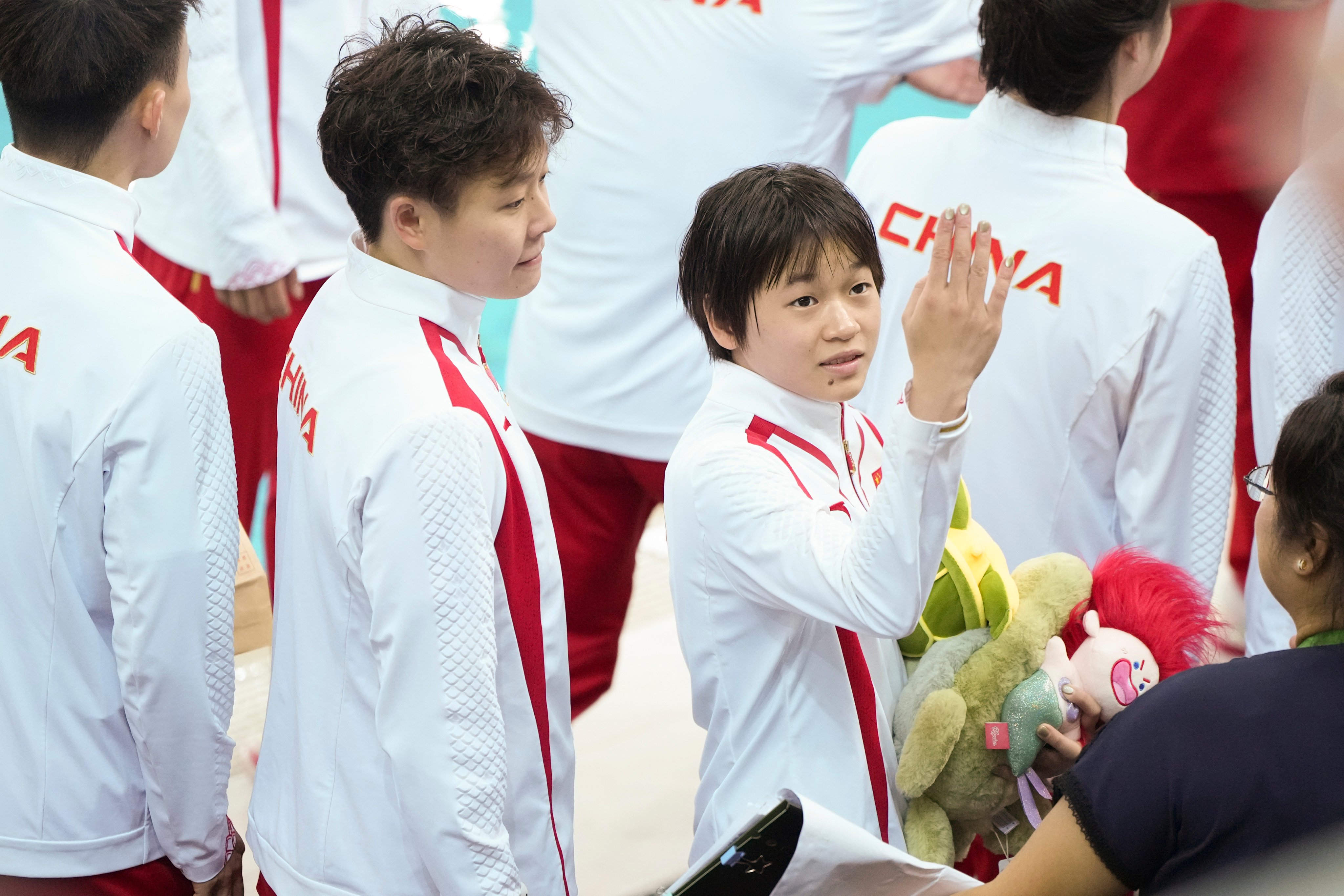 A 65-member delegation of Chinese Olympic stars, including diver Quan Hongchan (right), has completed a tour of Hong Kong. Photo: Sam Tsang