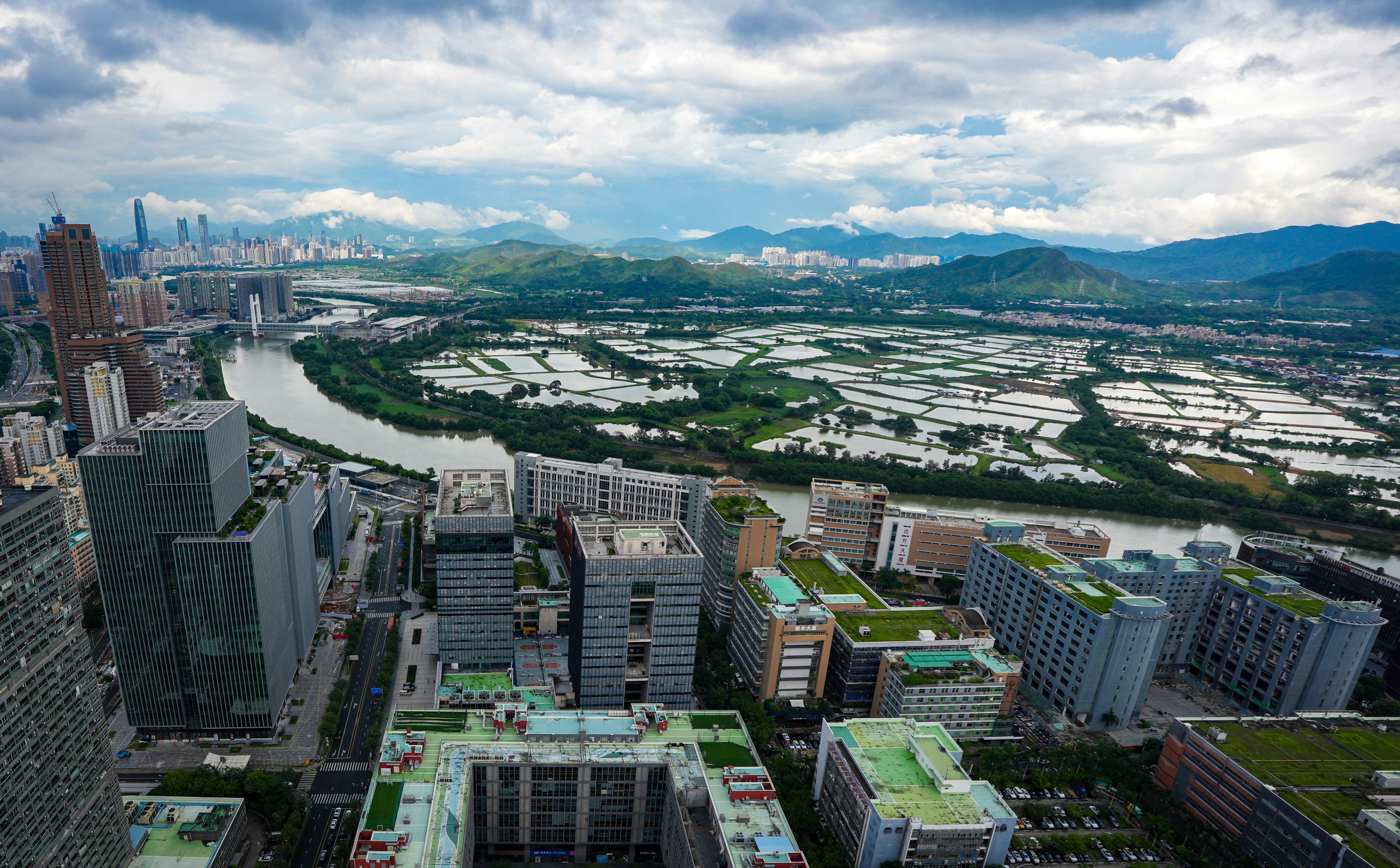 The minister also shed light on plans for the Hetao Shenzhen-Hong Kong Science and Technology Innovation Cooperation Zone. Photo: Eugene Lee