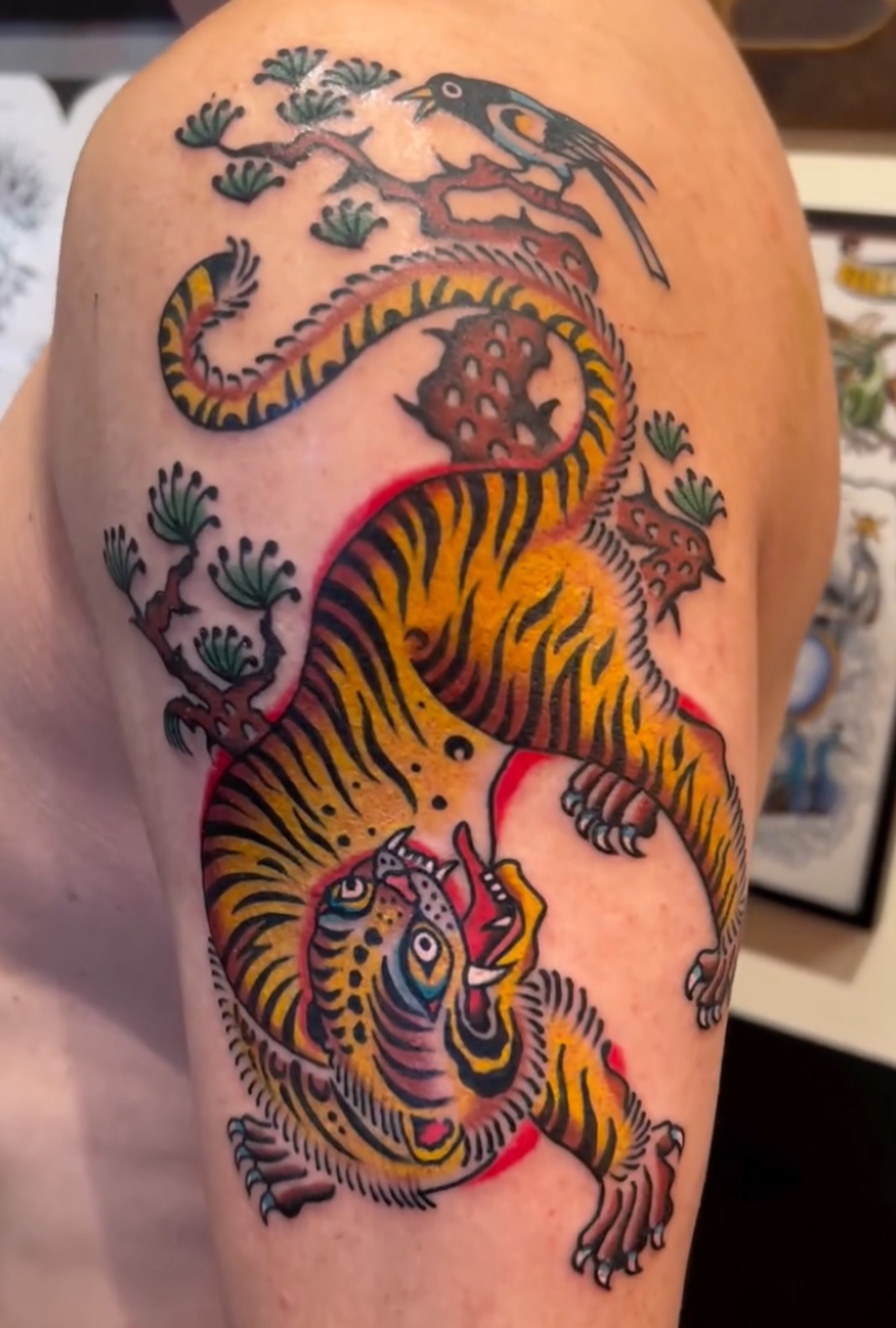 A tiger and magpie tattoo by Ryu Ji-hwan. Photo: courtesy of Ryu Ji-hwan