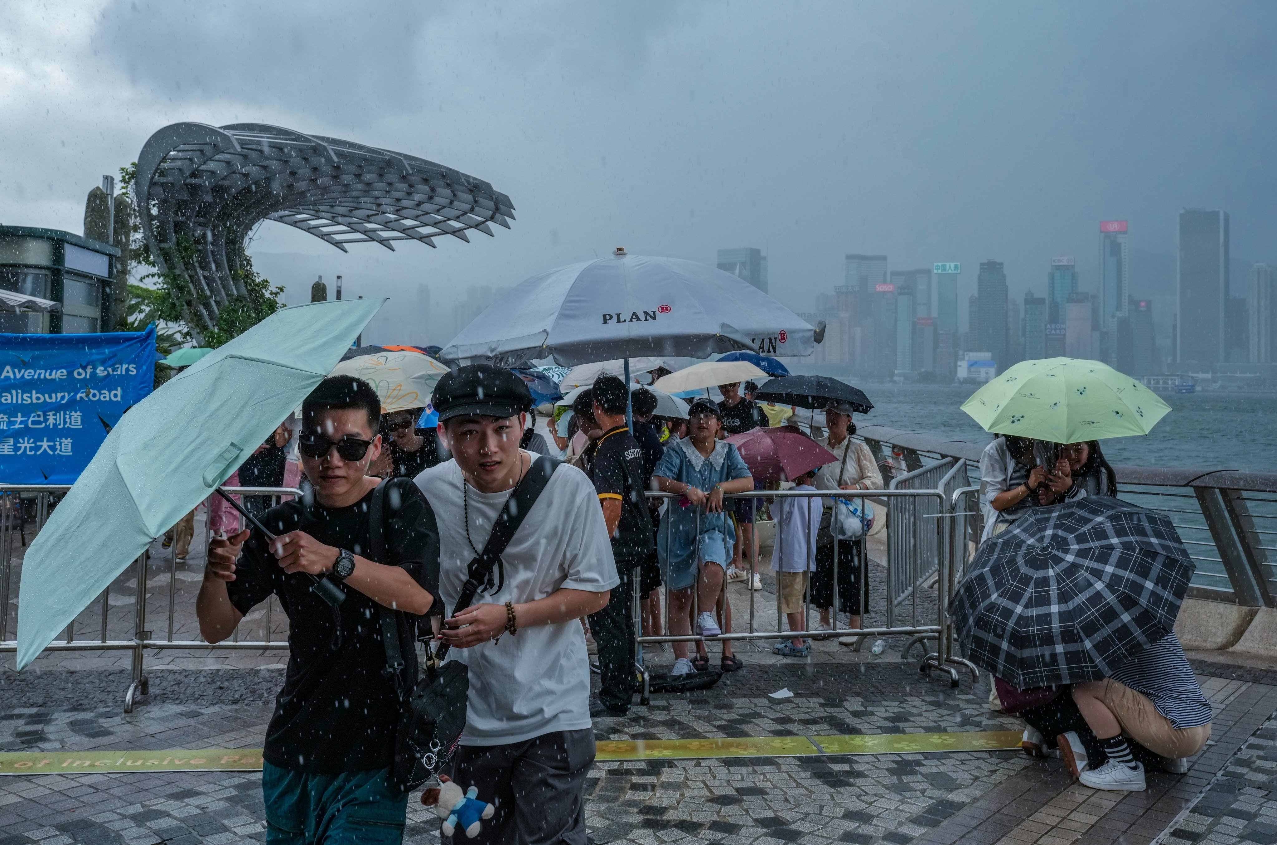 The weather forecaster may issue a No 3 typhoon signal in the afternoon. Photo: Sam Tsang