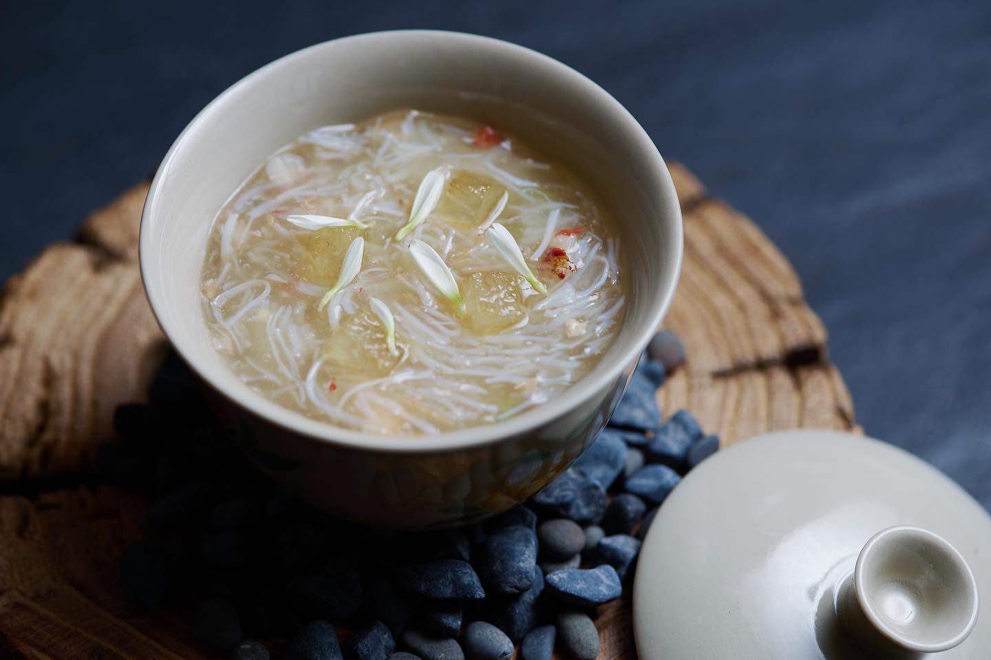 Crab with silk gourd and pear at Fumée, in Shenzhen. Photo: Instagram/@fumeerestaurant