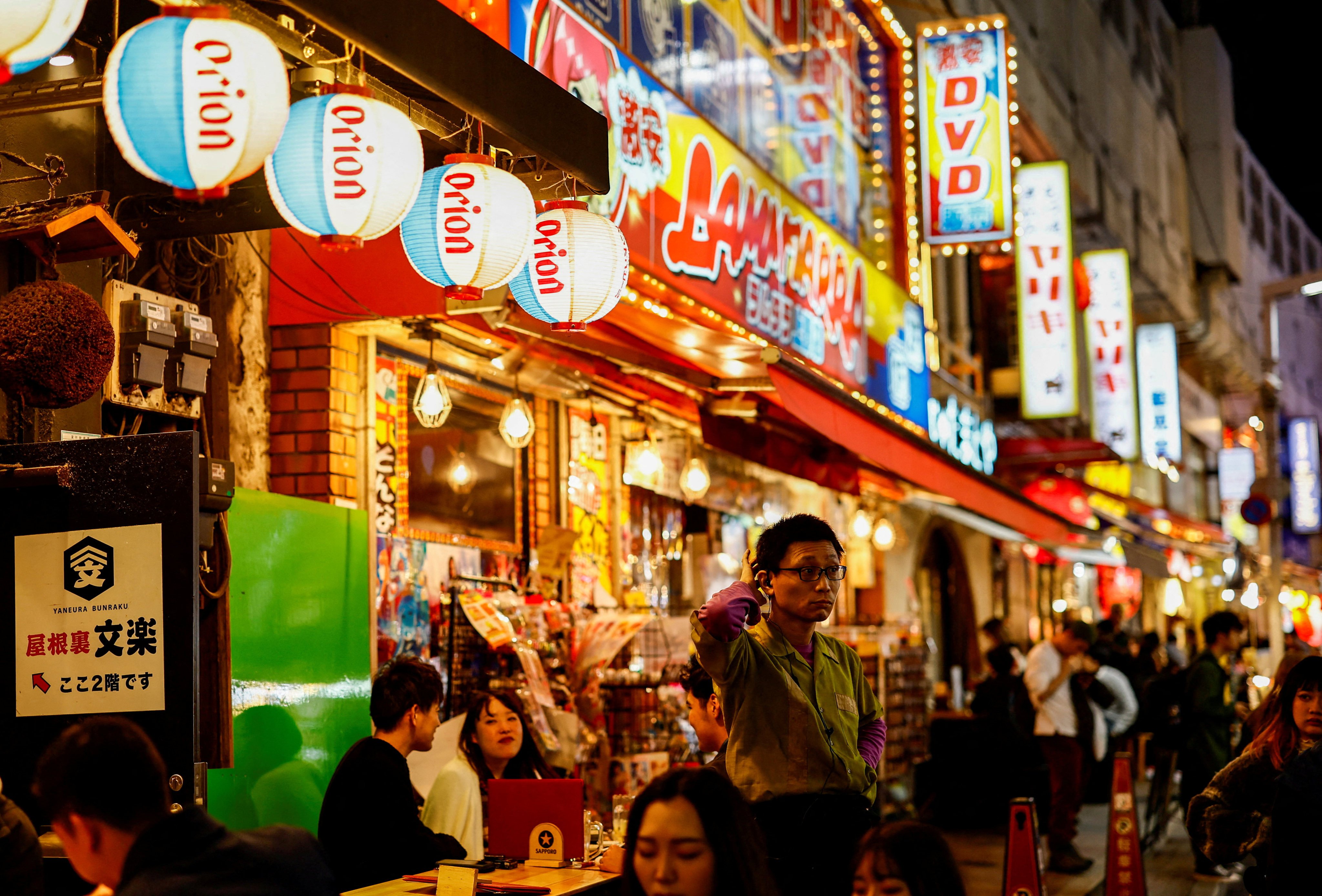 Japan is facing calls to provide more options for tourists who want vegetarian food as they sample the local food and drink. File photo: Reuters