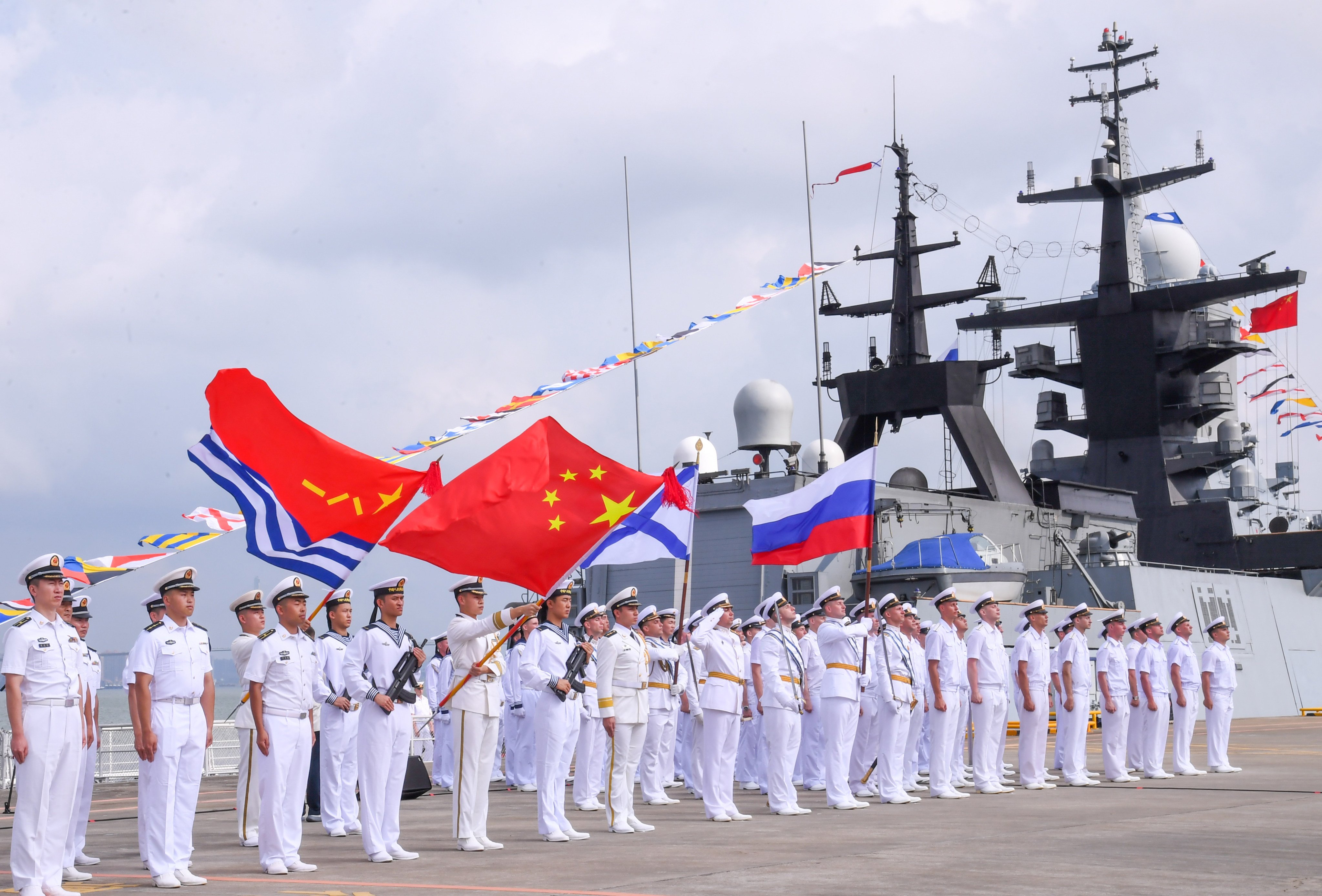 China and Russia have pledged to “deepen mutual military trust and cooperation” through means including expanding the scale of joint military exercises and carrying out regular joint maritime and air patrols. Photo: People’s Liberation Army of China