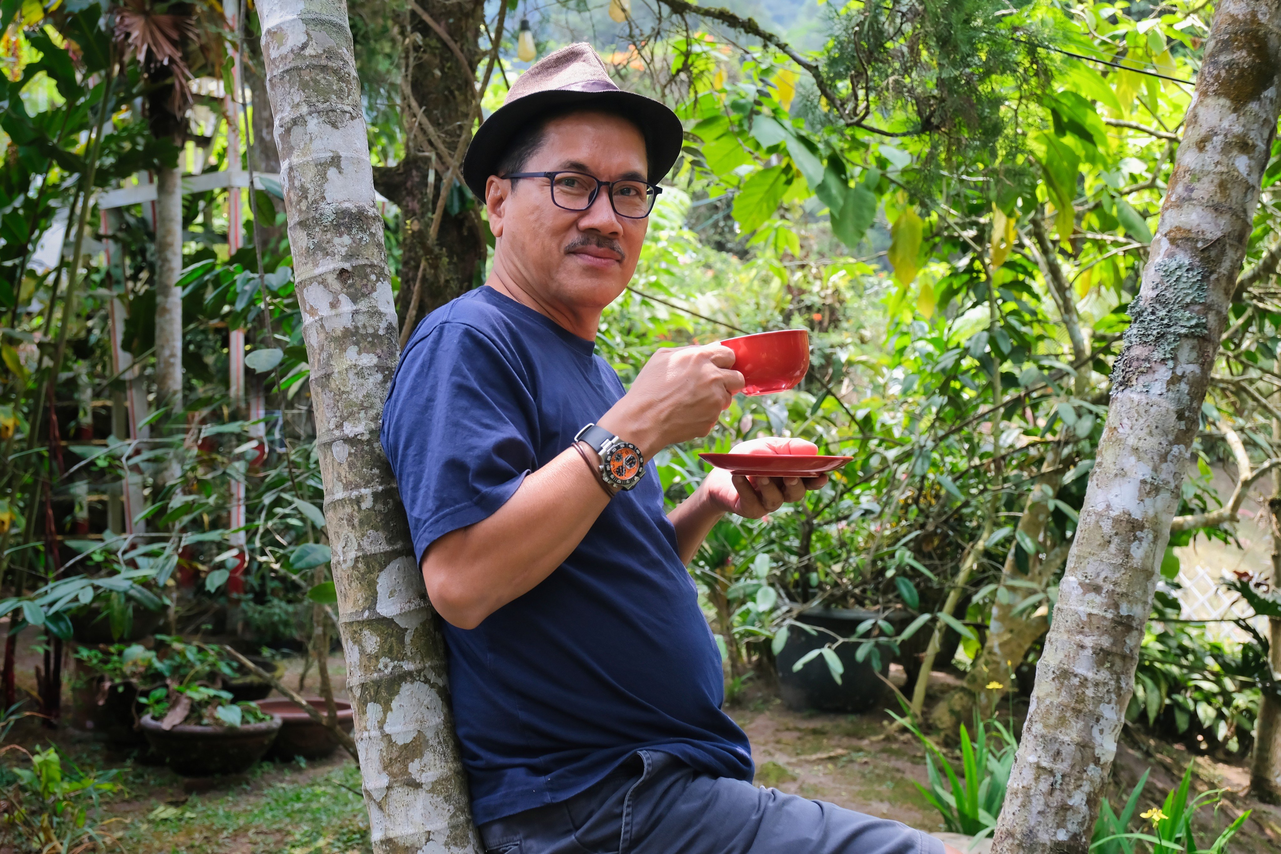 A study shows increases in the rate of ageing of our bodies at two points in our lives. One effect is that we become less effective at metabolising the caffeine in coffee. Photo: Shutterstock