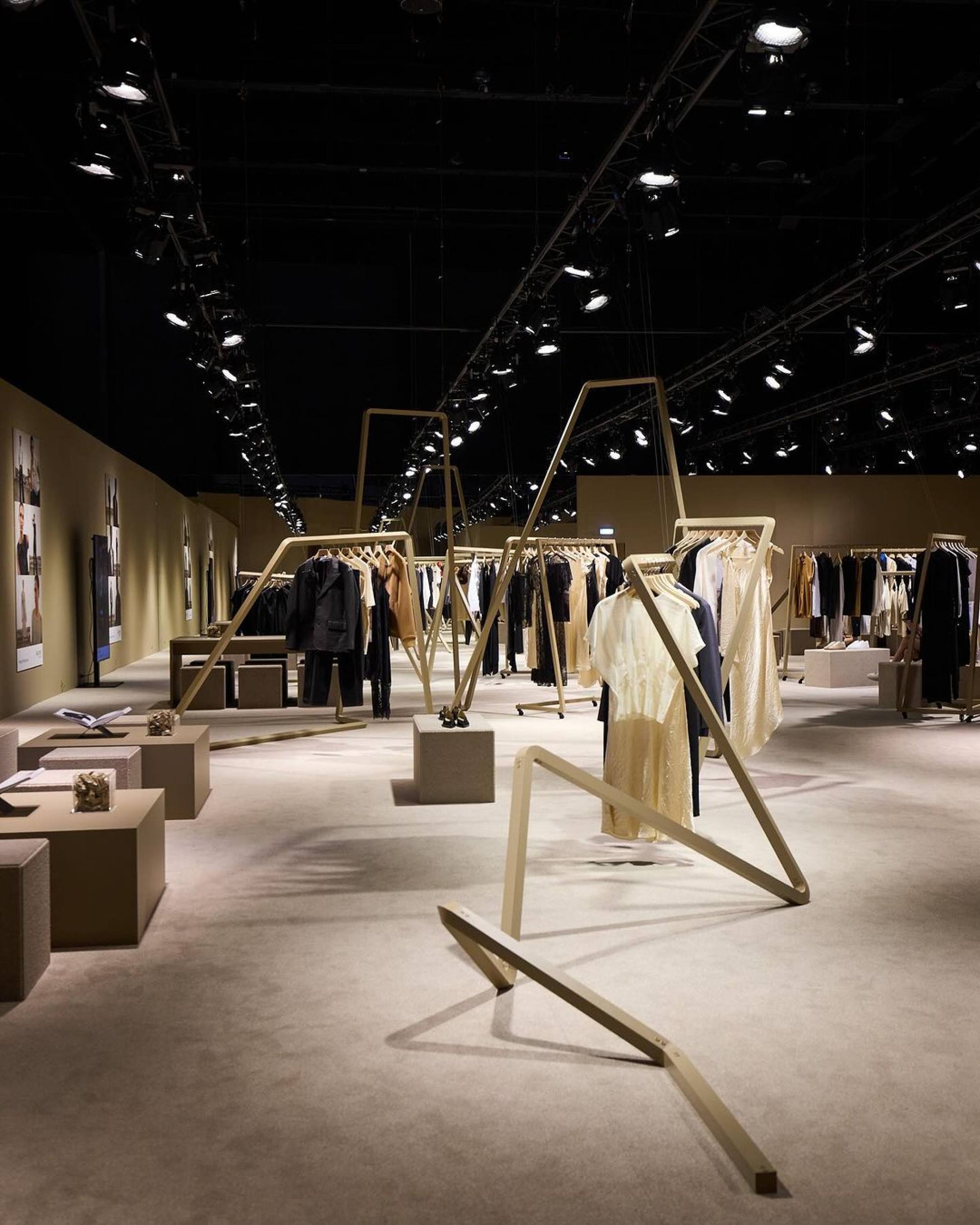2025SS MAX MARA 　TREGIC [トレジック] ショート ジレ 2025SS MAX MARA TREGIC [トレジック] ショート ジレ