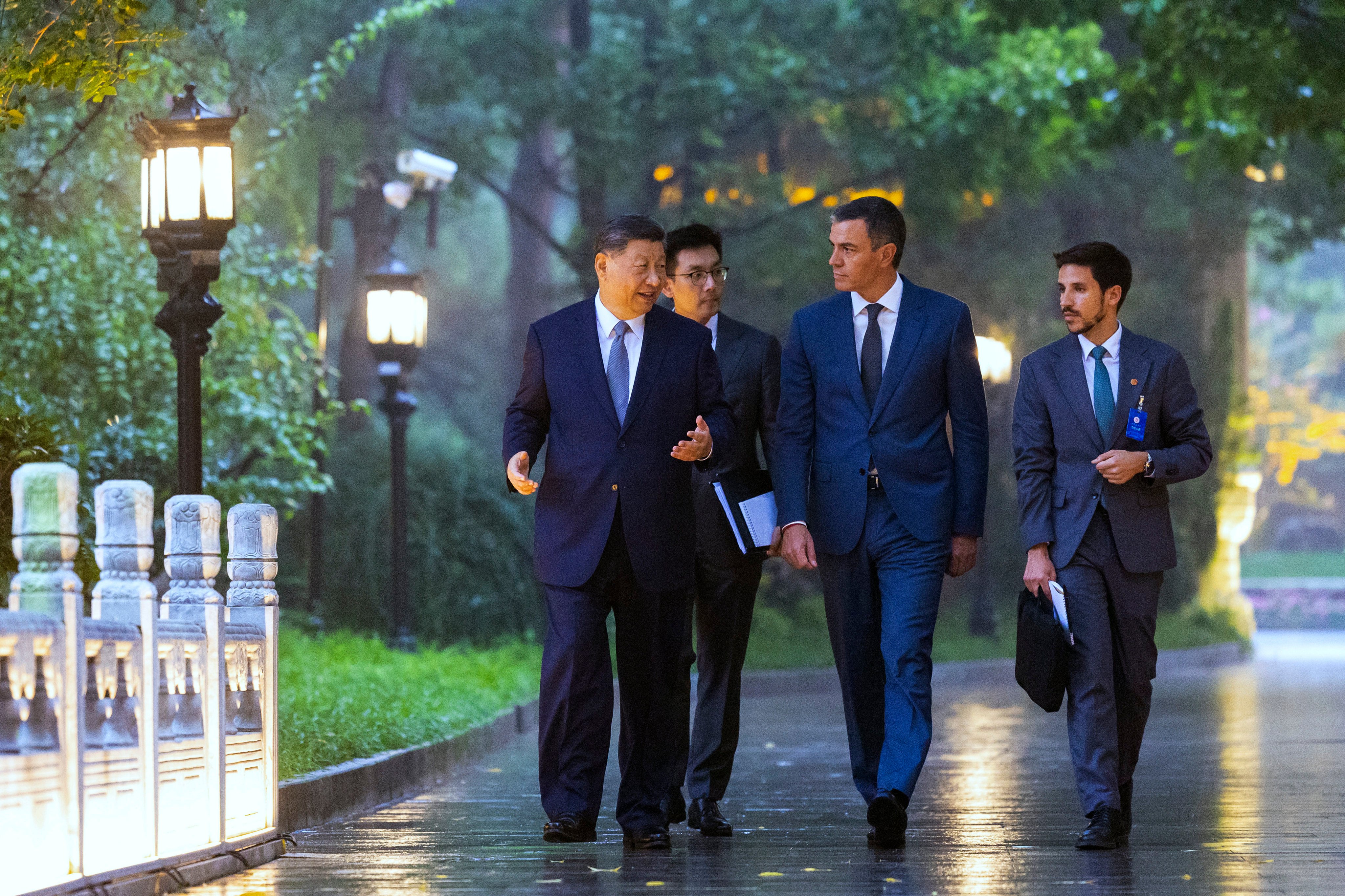 Pedro Sanchez and Xi Jinping pictured during their meeting in Beijing on Monday. Photo: AP