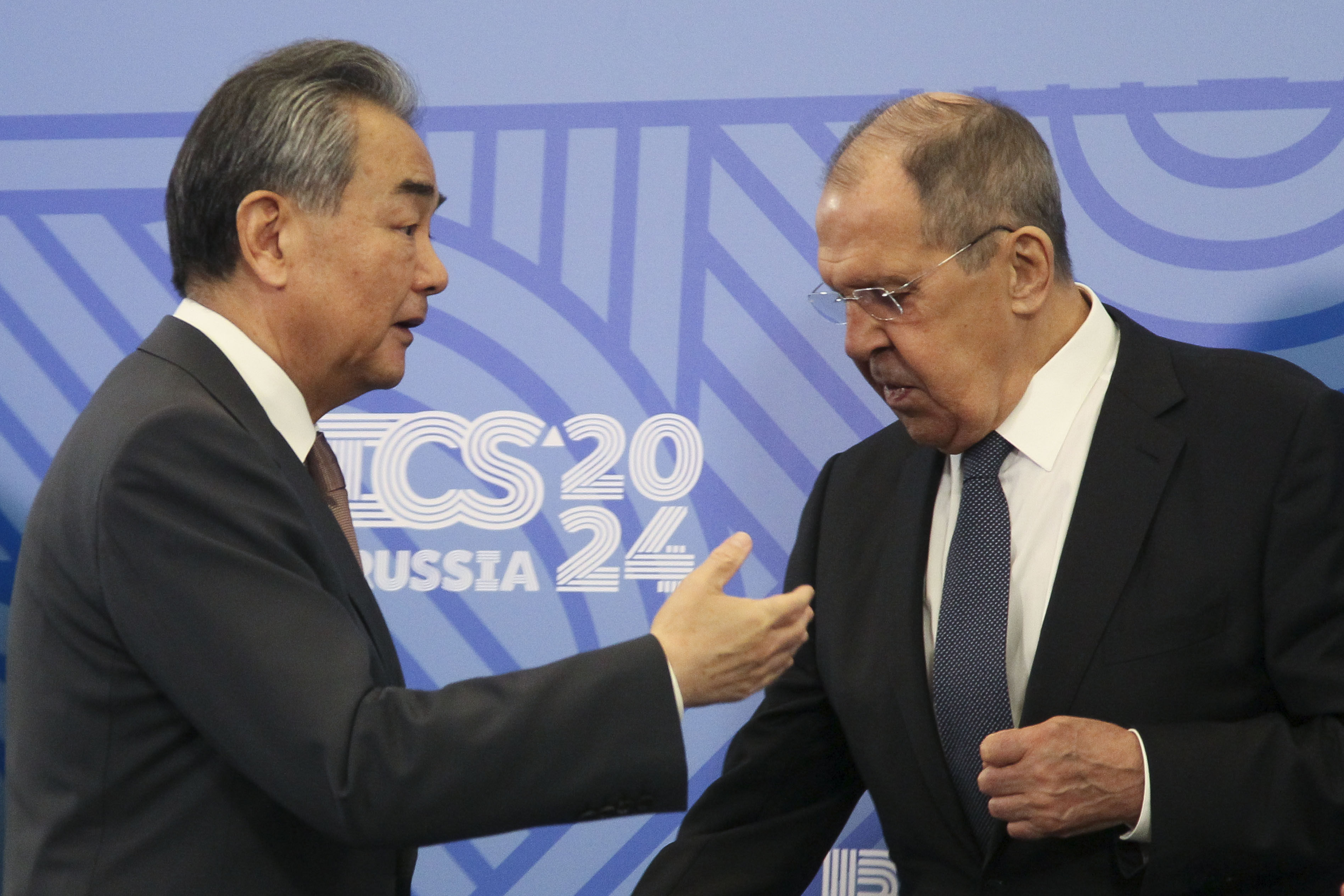 Chinese Foreign Minister Wang Yi  gestures while speaking to Russian Foreign Minister Sergey Lavrov on the sidelines of the Brics foreign ministers meeting in Nizhny Novgorod, Russia. Photo: AP