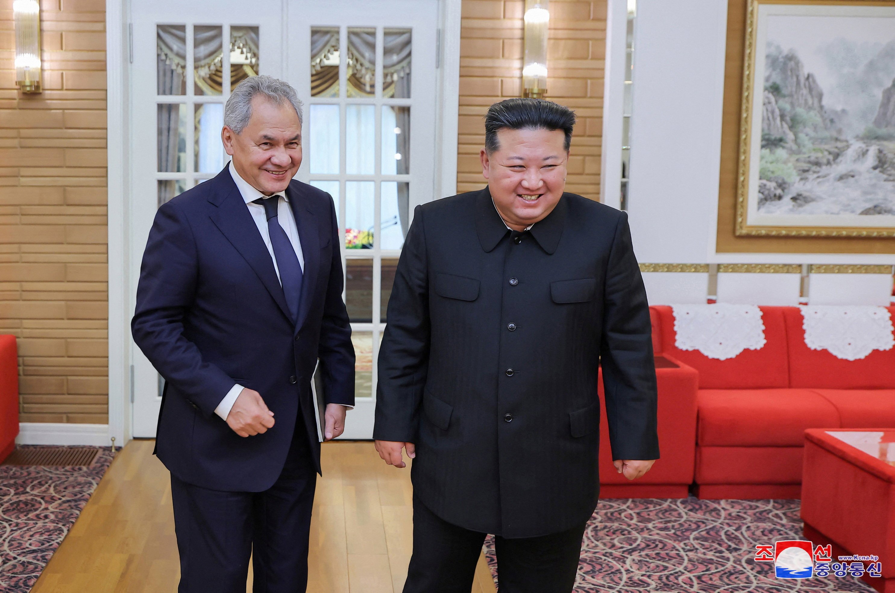 North Korean leader Kim Jong-un (right) meets with Sergei Shoigu, Secretary of the Security Council of Russia. Photo: KNCA via Reuters